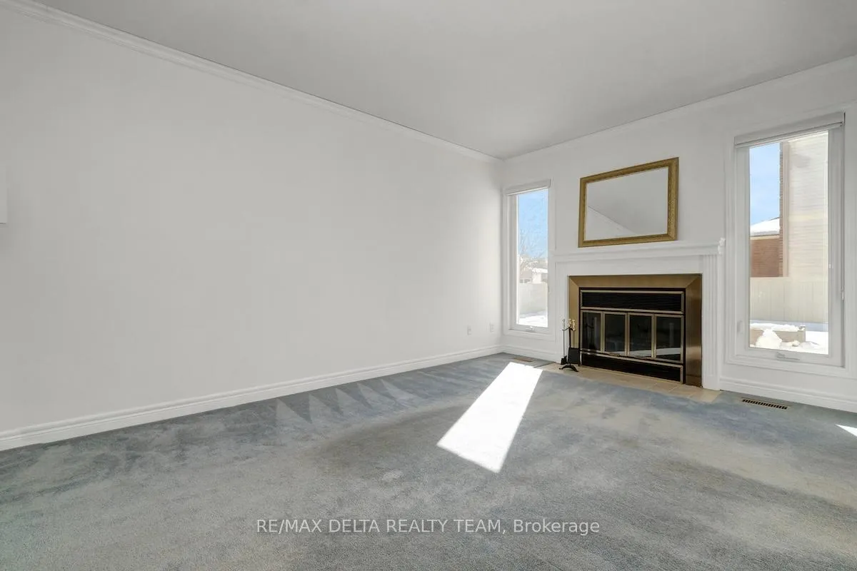 Photo 11 of 798 Lalande Terrace, Ottawa, Fallingbrook/Ridgemount — HOMEH