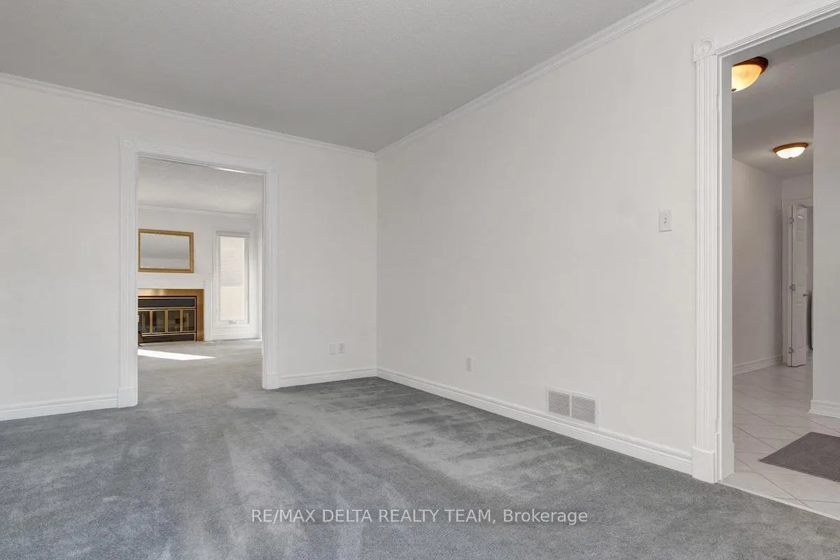 Photo 12 of 798 Lalande Terrace, Ottawa, Fallingbrook/Ridgemount — HOMEH