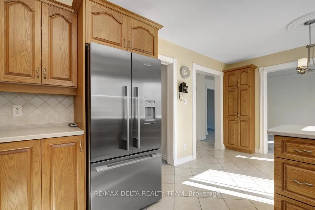 Photo 16 of 798 Lalande Terrace, Ottawa, Fallingbrook/Ridgemount — HOMEH