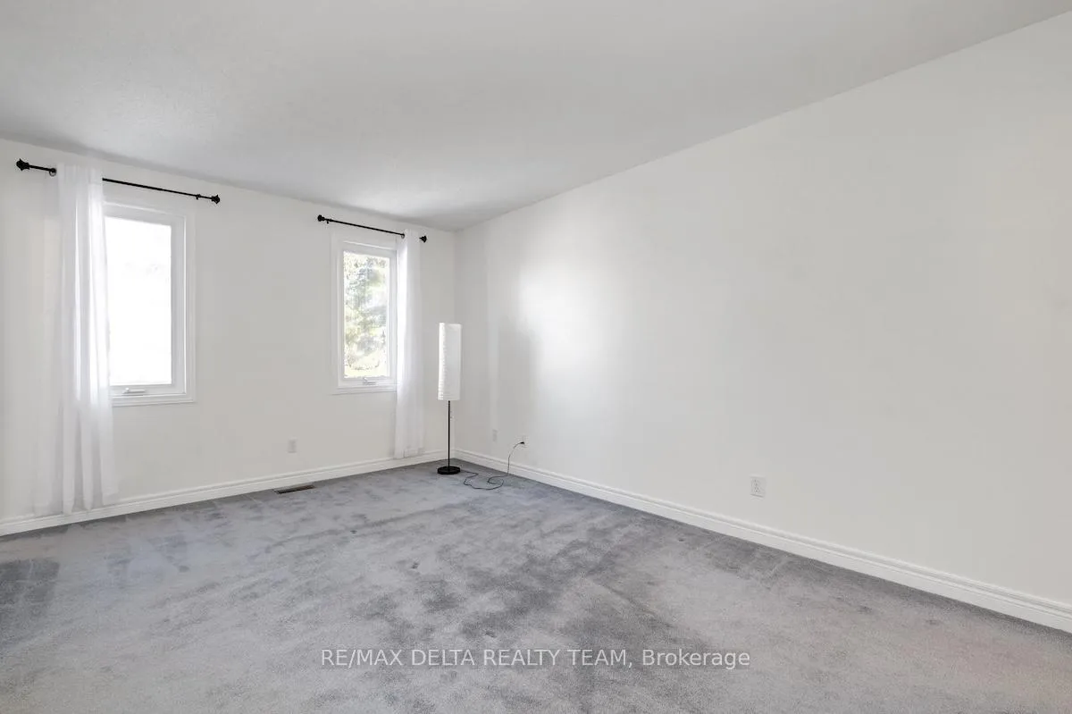 Photo 24 of 798 Lalande Terrace, Ottawa, Fallingbrook/Ridgemount — HOMEH