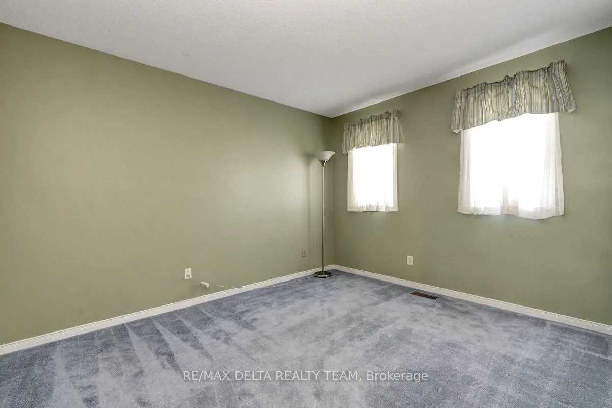 Photo 31 of 798 Lalande Terrace, Ottawa, Fallingbrook/Ridgemount — HOMEH