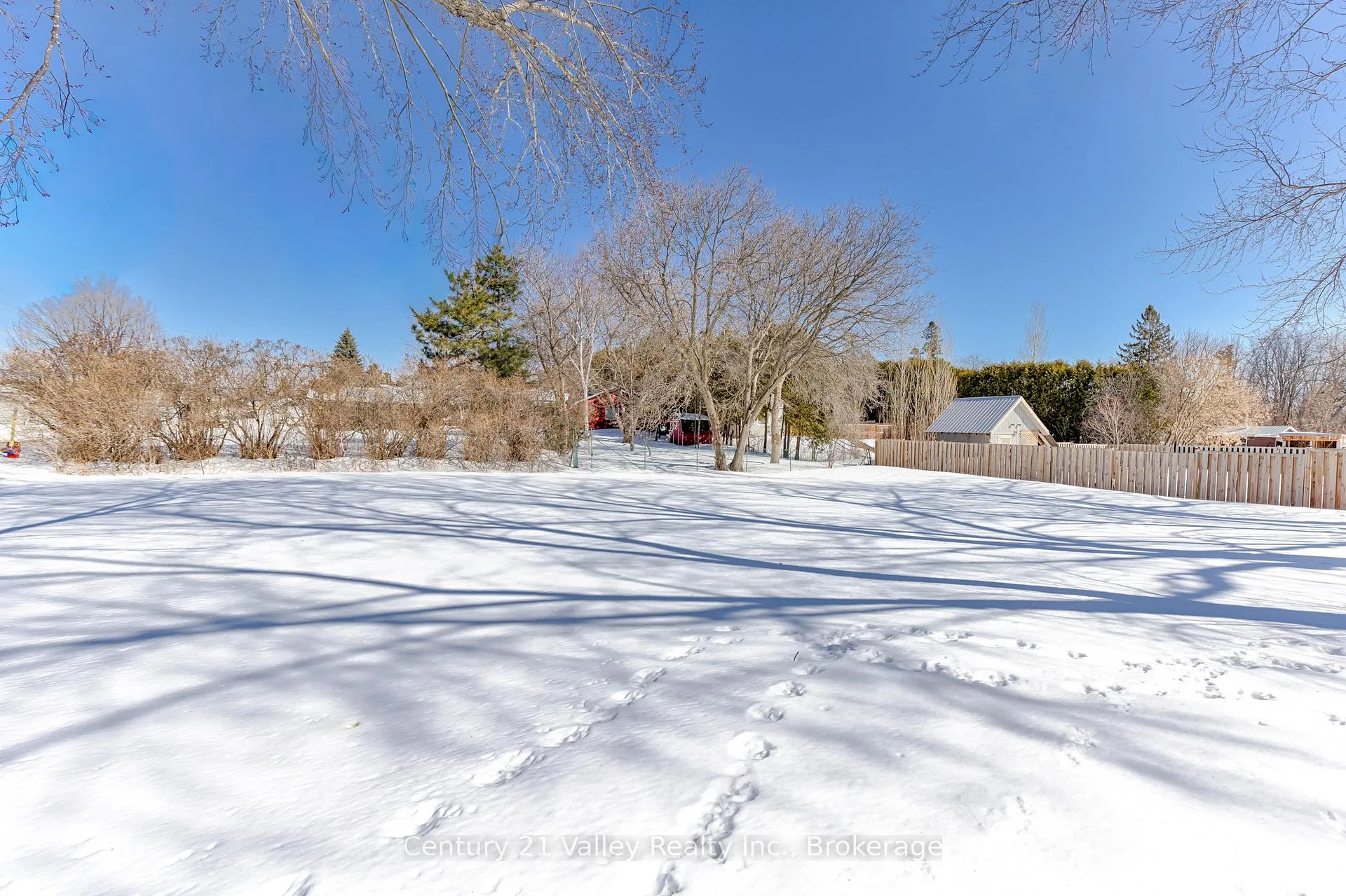 Photo 6 of 104 Arthur Street, Arnprior — HOMEH