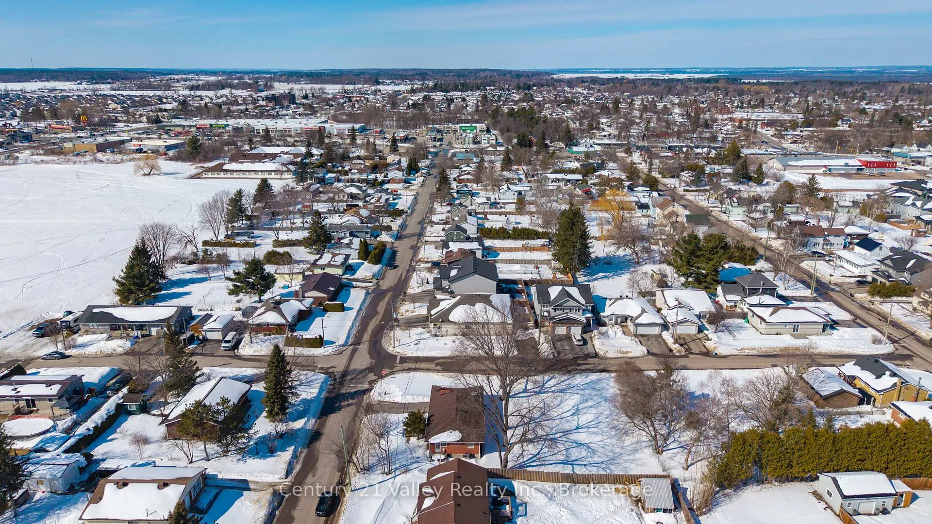 Photo 28 of 104 Arthur Street, Arnprior — HOMEH