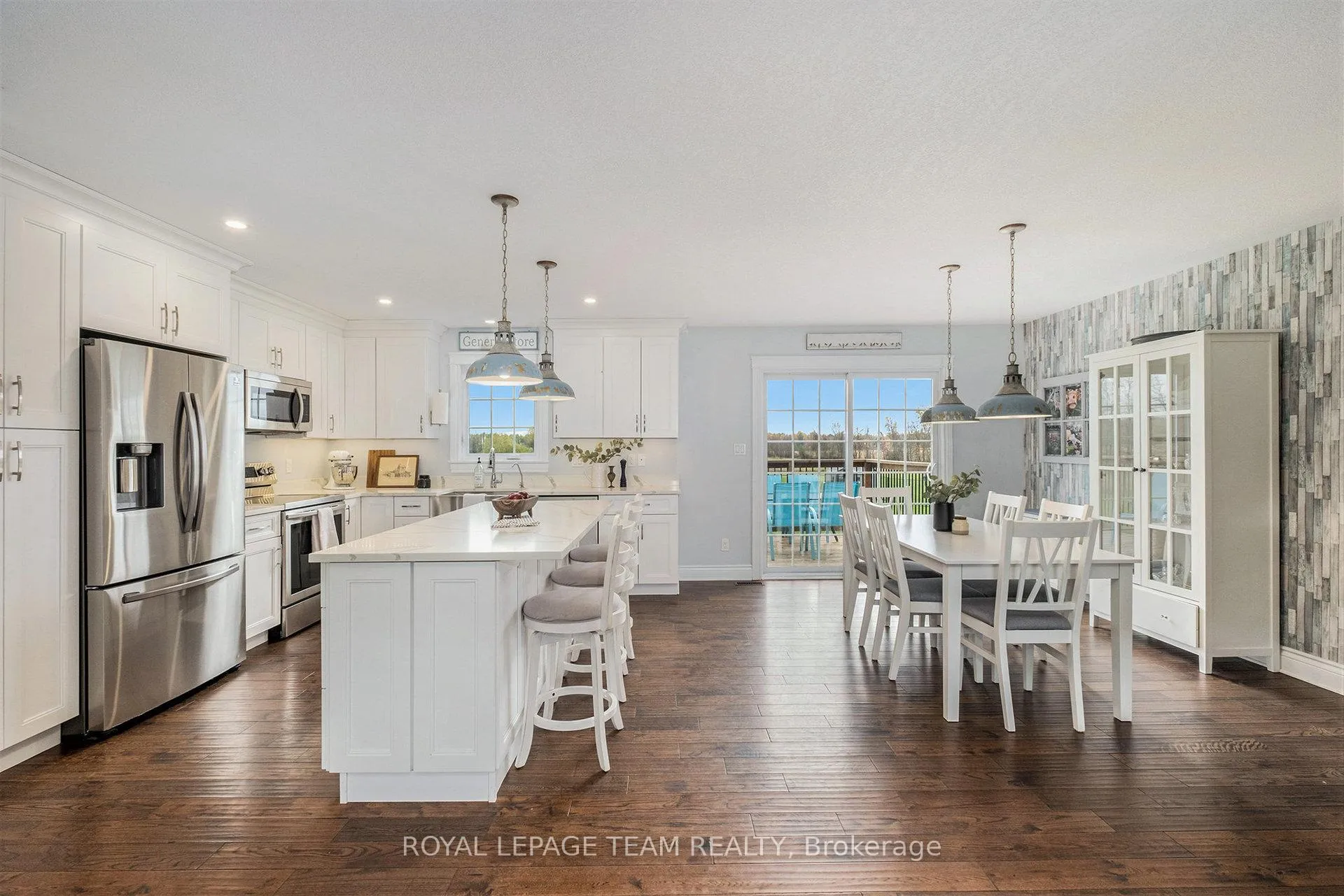 Photo 6 of 1503 Hyndman Road, Edwardsburgh/Cardinal, Edwardsburgh/Cardinal Twp — HOMEH