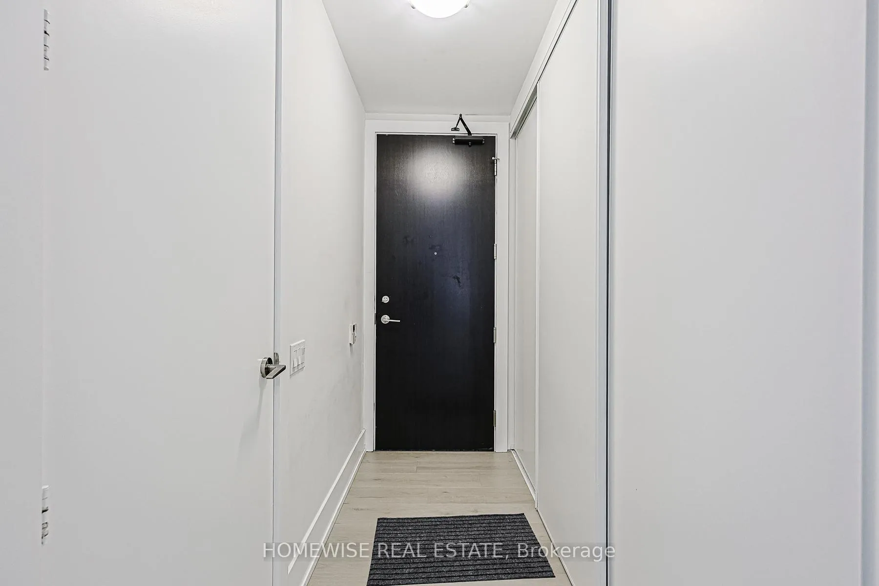 Photo 9 of Unit 4203, 33 Charles Street E, Toronto, Church-Yonge Corridor — HOMEH