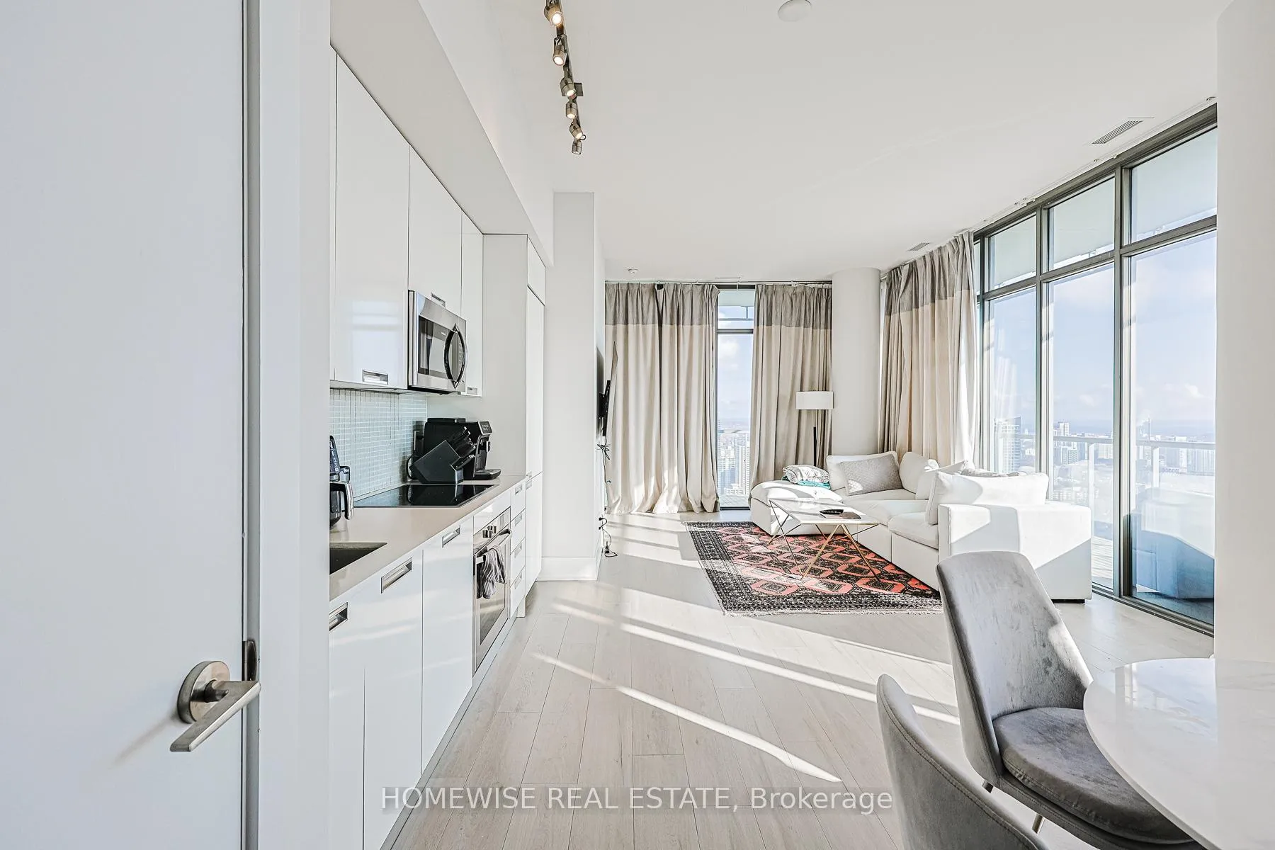 Photo 13 of Unit 4203, 33 Charles Street E, Toronto, Church-Yonge Corridor — HOMEH