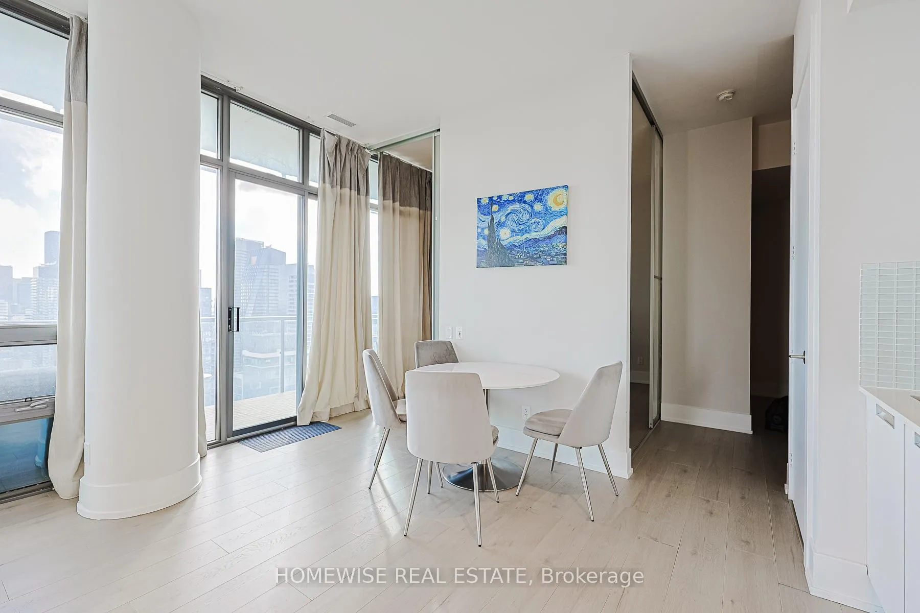 Photo 16 of Unit 4203, 33 Charles Street E, Toronto, Church-Yonge Corridor — HOMEH