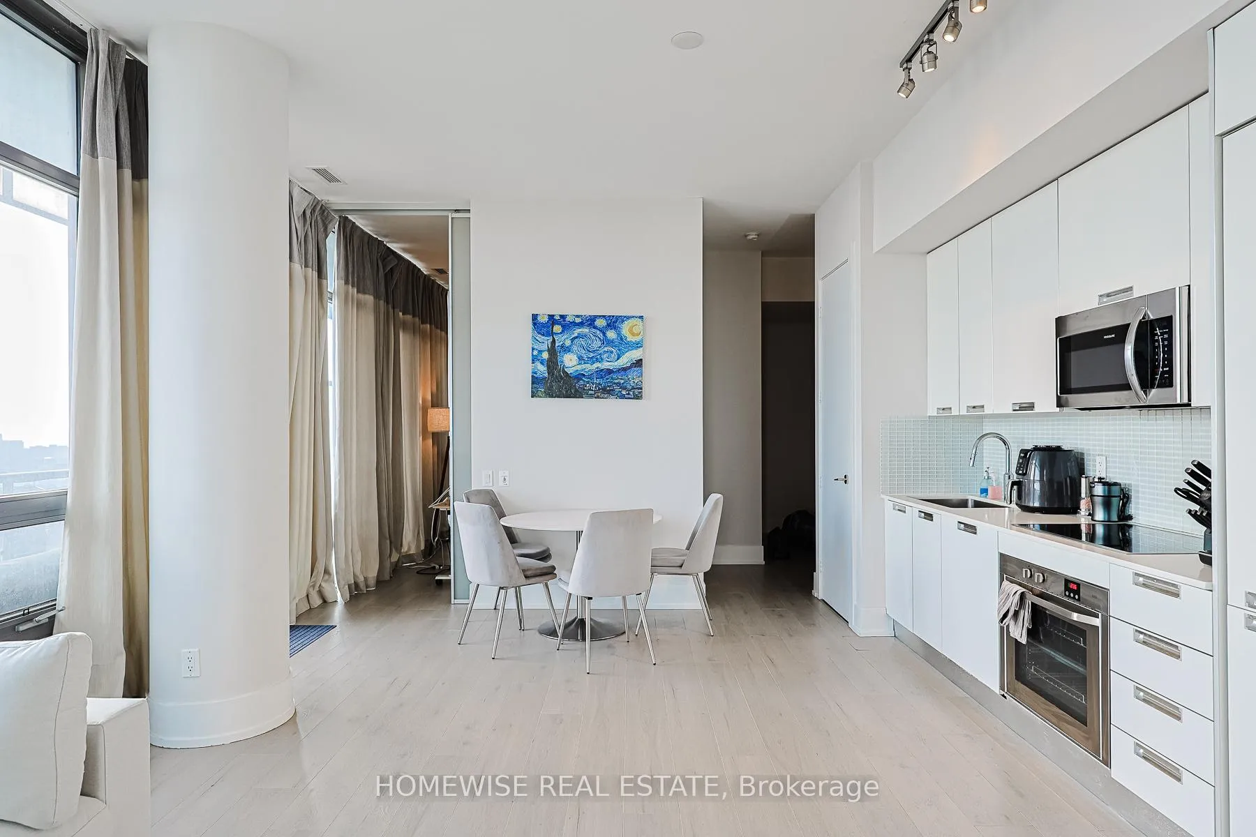 Photo 24 of Unit 4203, 33 Charles Street E, Toronto, Church-Yonge Corridor — HOMEH