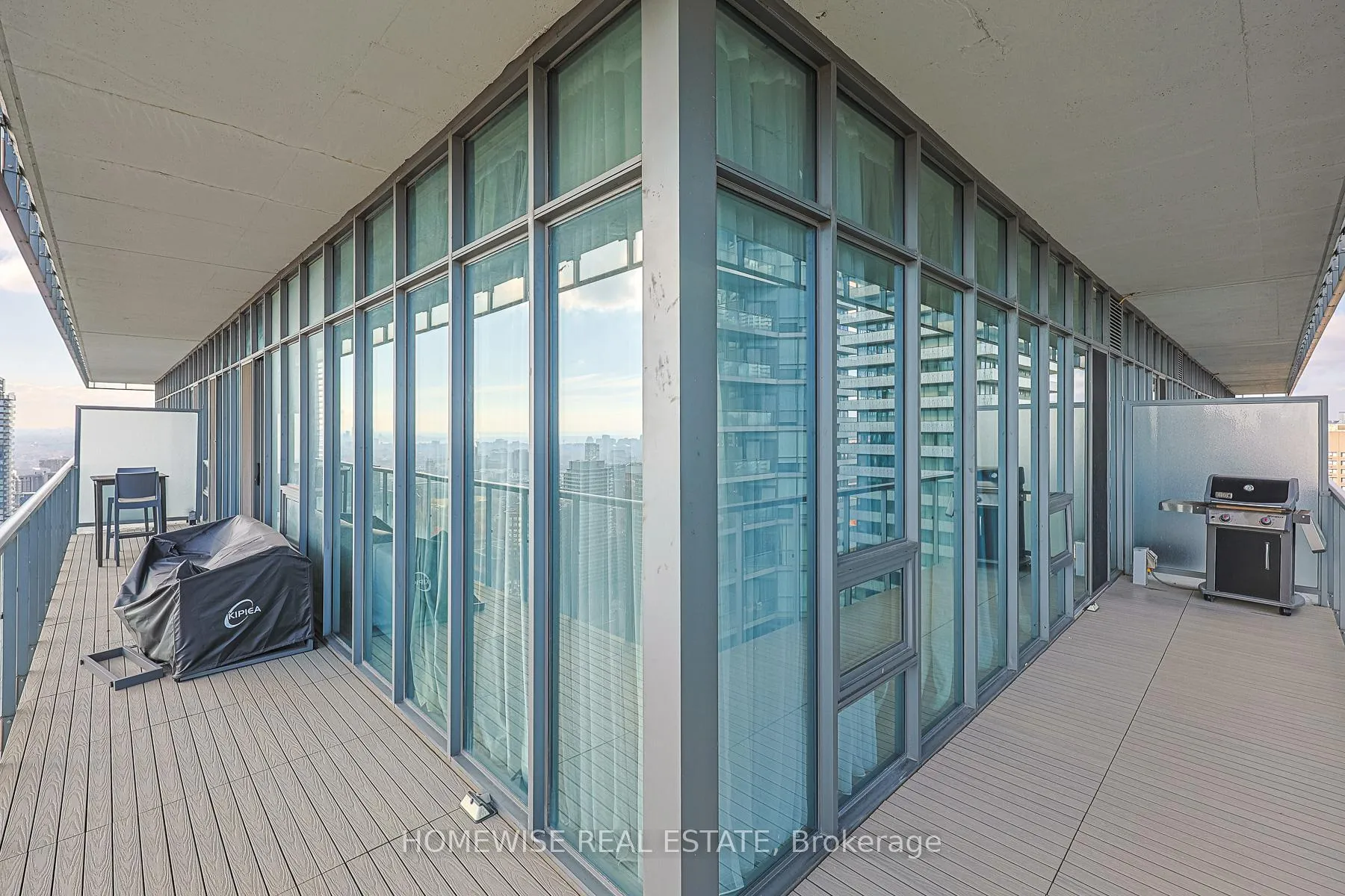 Photo 41 of Unit 4203, 33 Charles Street E, Toronto, Church-Yonge Corridor — HOMEH