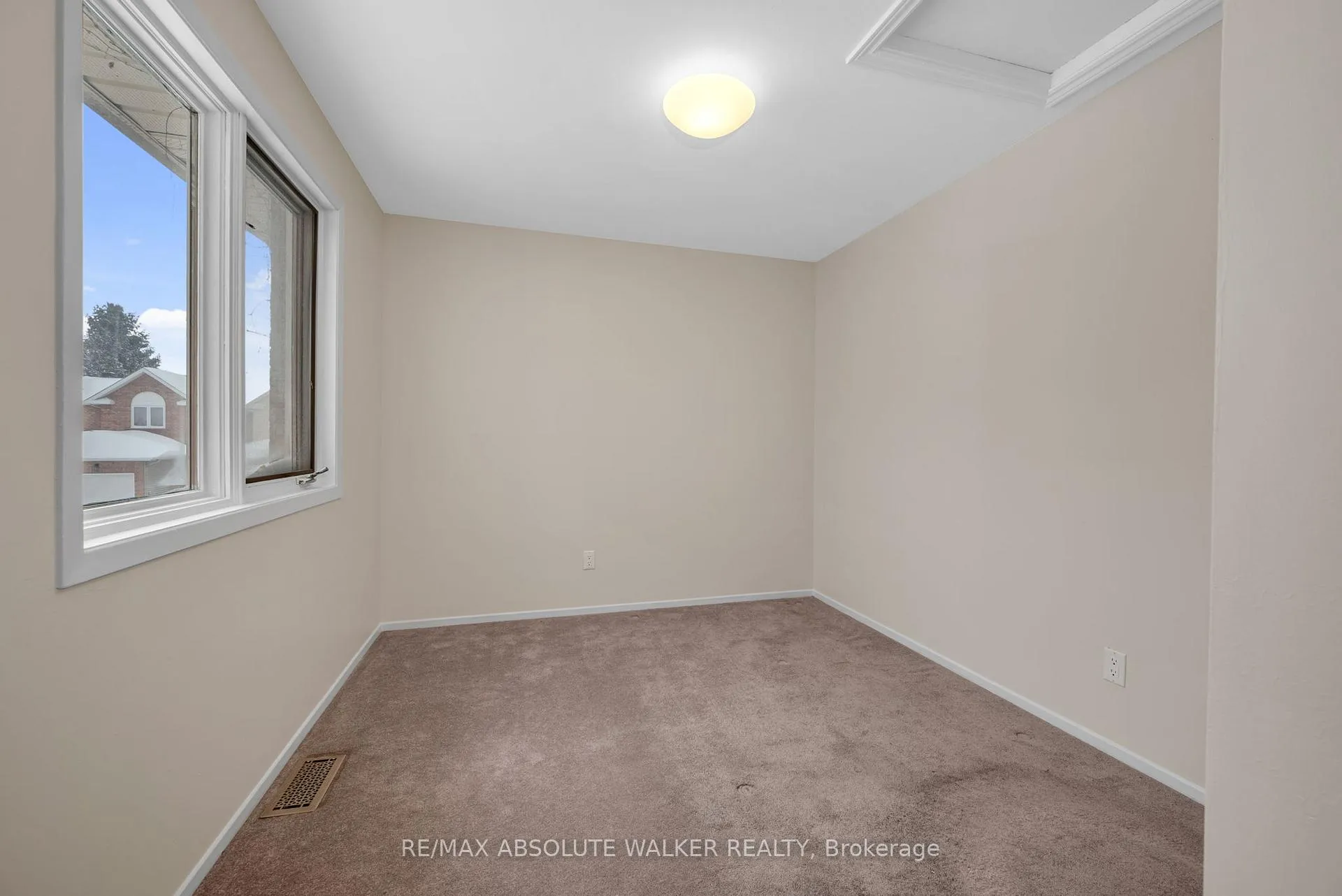 Photo 25 of 1 Stradwick Avenue, Ottawa, Barrhaven - Cedargrove/Fraserdale — HOMEH