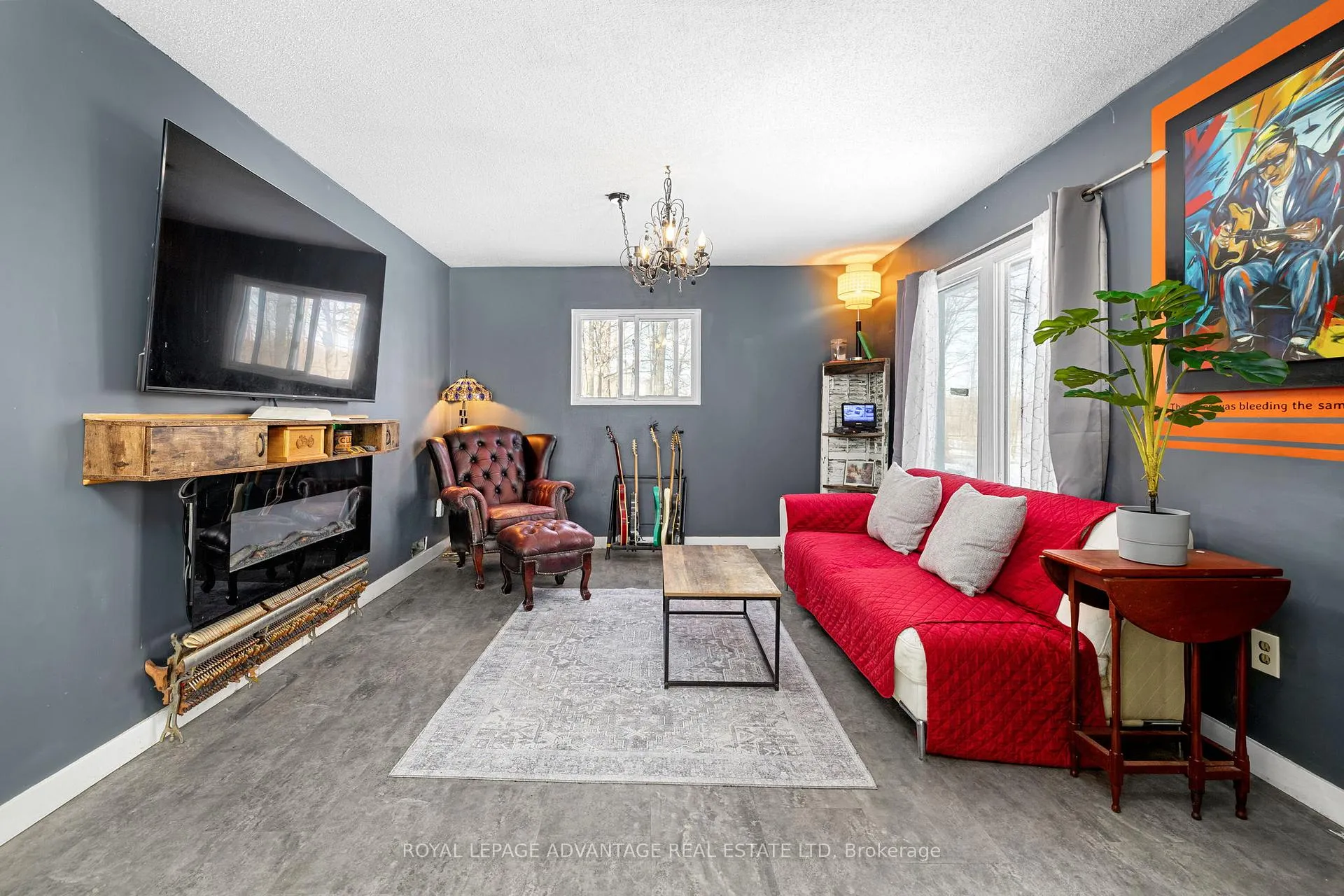 Photo 4 of 3752 Scotch Line Road, Tay Valley, Bathurst/Burgess & Sherbrooke (North Burgess) Twp — HOMEH