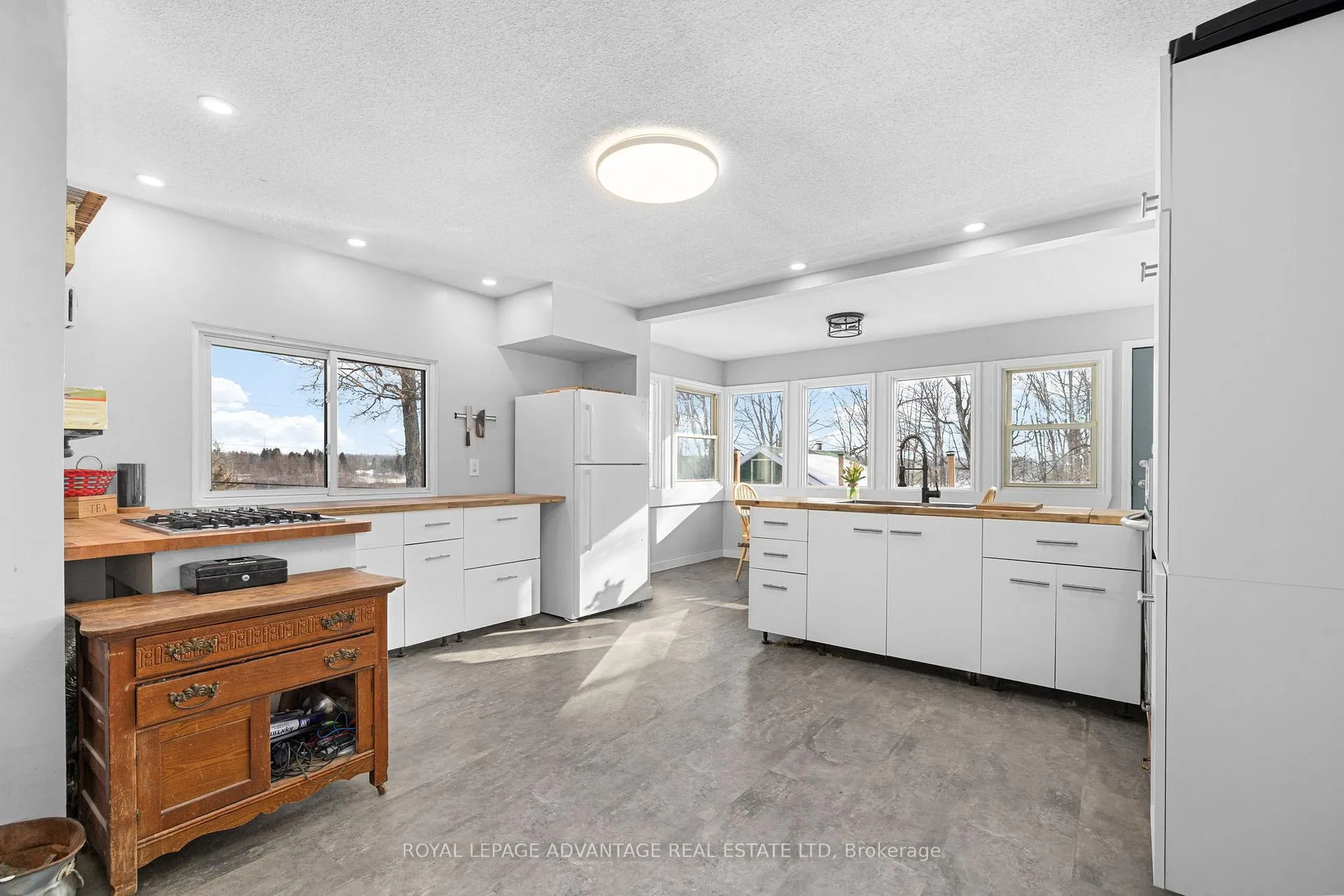Photo 7 of 3752 Scotch Line Road, Tay Valley, Bathurst/Burgess & Sherbrooke (North Burgess) Twp — HOMEH