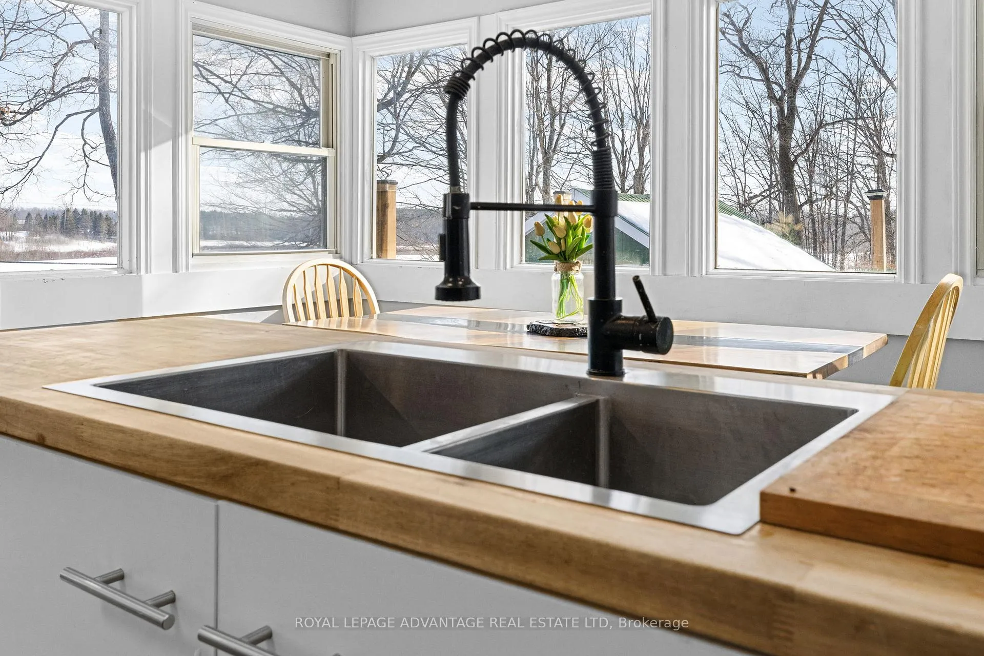 Photo 9 of 3752 Scotch Line Road, Tay Valley, Bathurst/Burgess & Sherbrooke (North Burgess) Twp — HOMEH