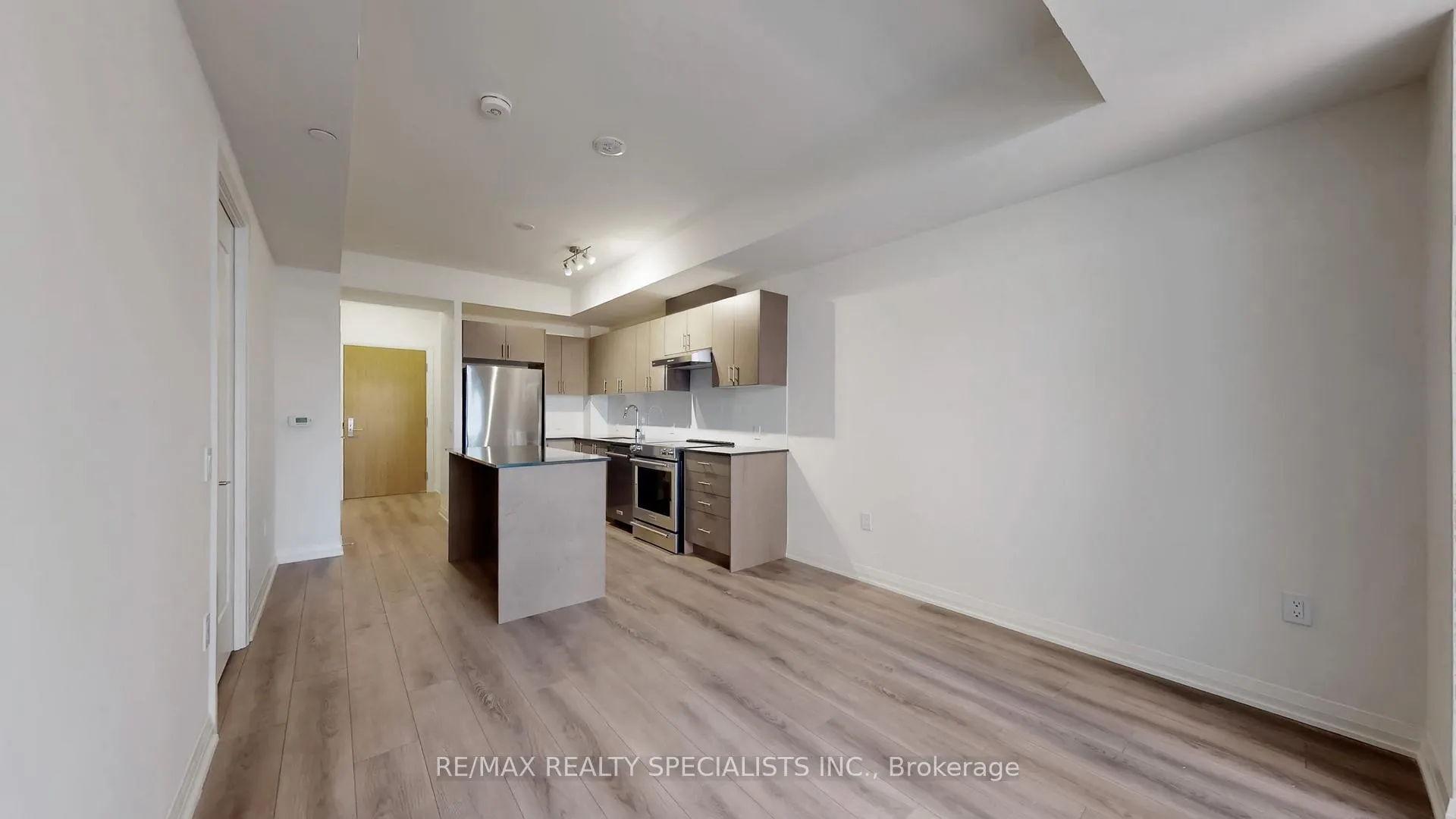 Photo 13 of Unit 334, 8960 Jane Street, Vaughan, Vellore Village — HOMEH