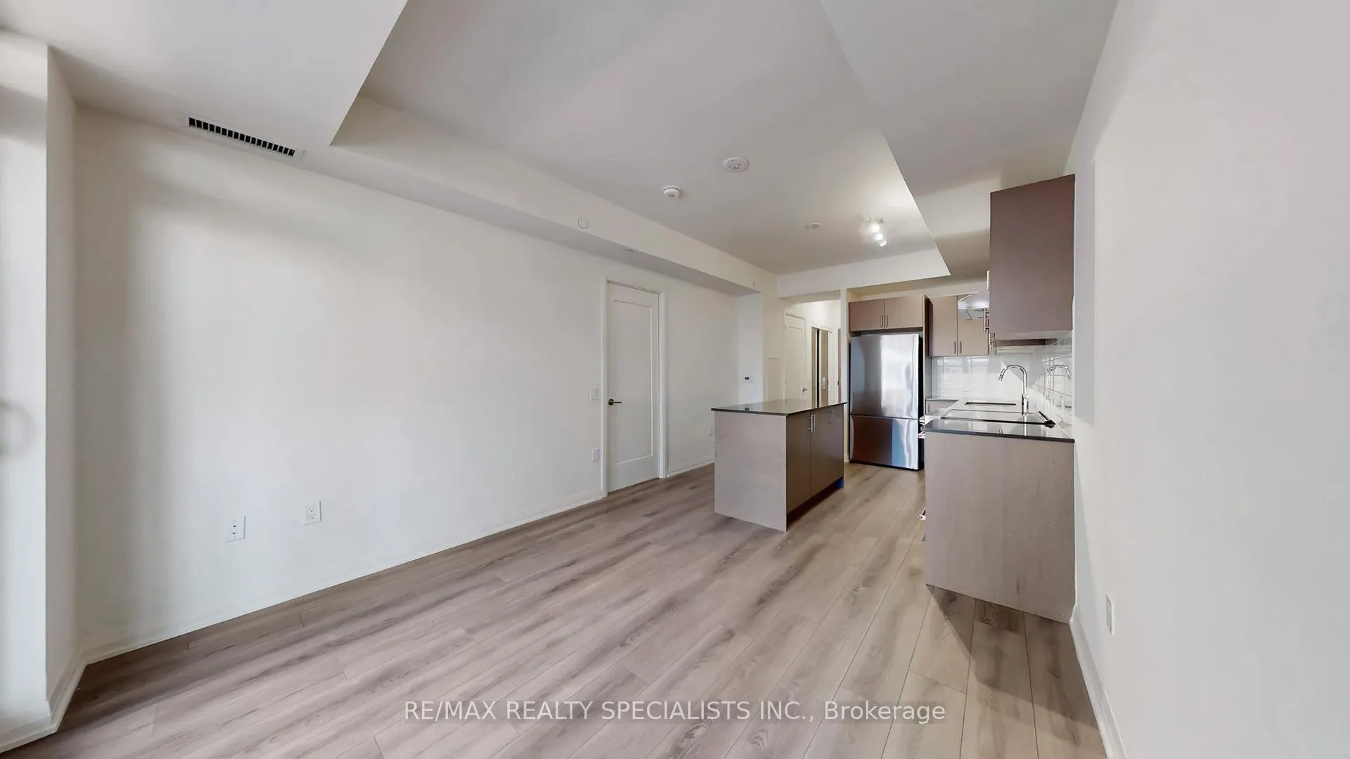 Photo 14 of Unit 334, 8960 Jane Street, Vaughan, Vellore Village — HOMEH