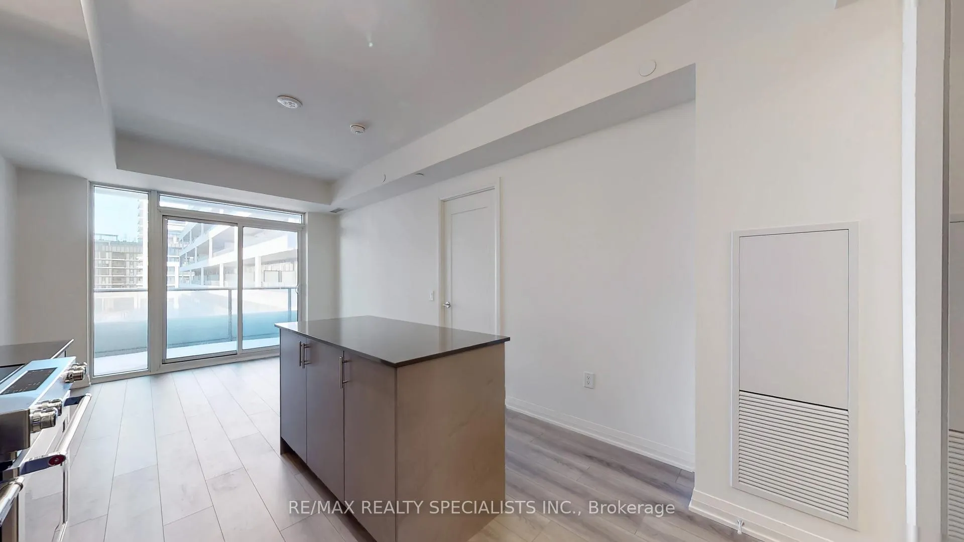 Photo 17 of Unit 334, 8960 Jane Street, Vaughan, Vellore Village — HOMEH