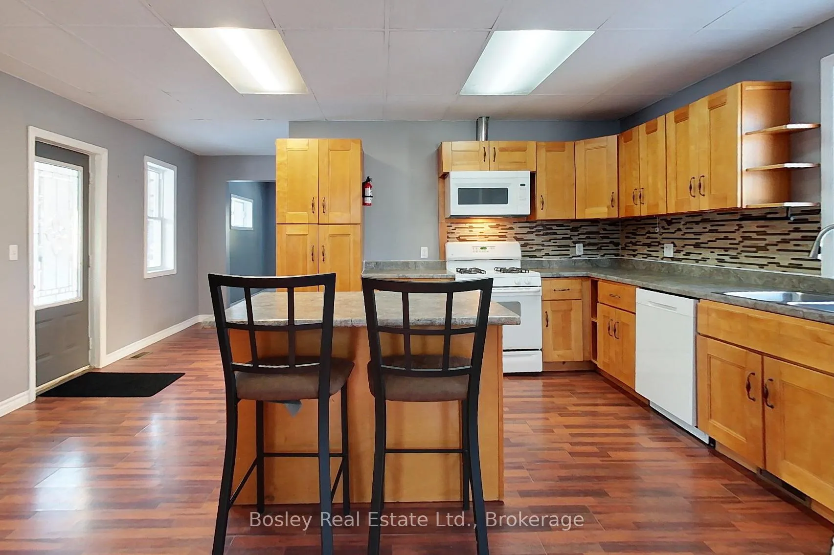 Photo 7 of 164 Union Street, Meaford — HOMEH