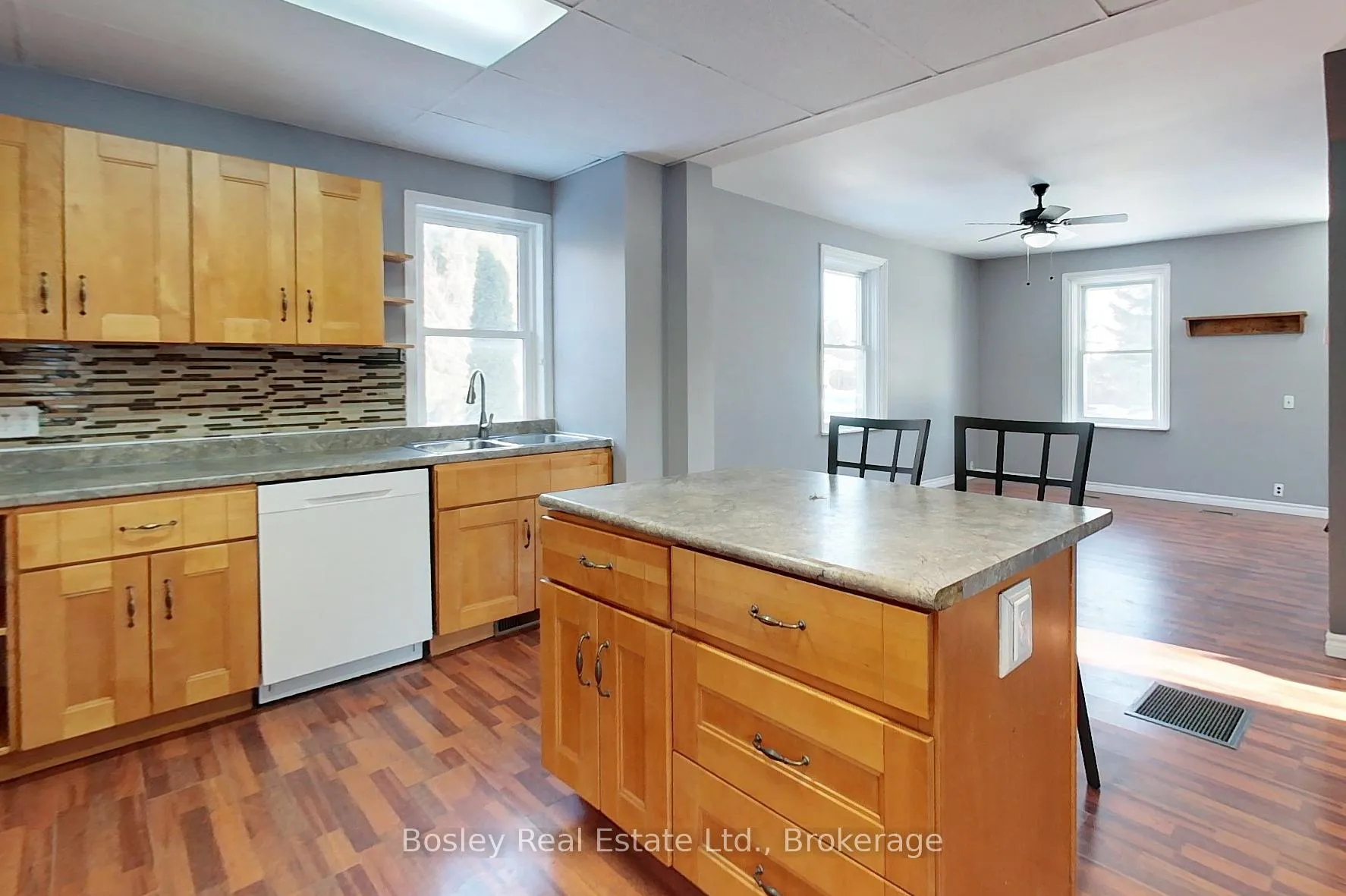 Photo 13 of 164 Union Street, Meaford — HOMEH