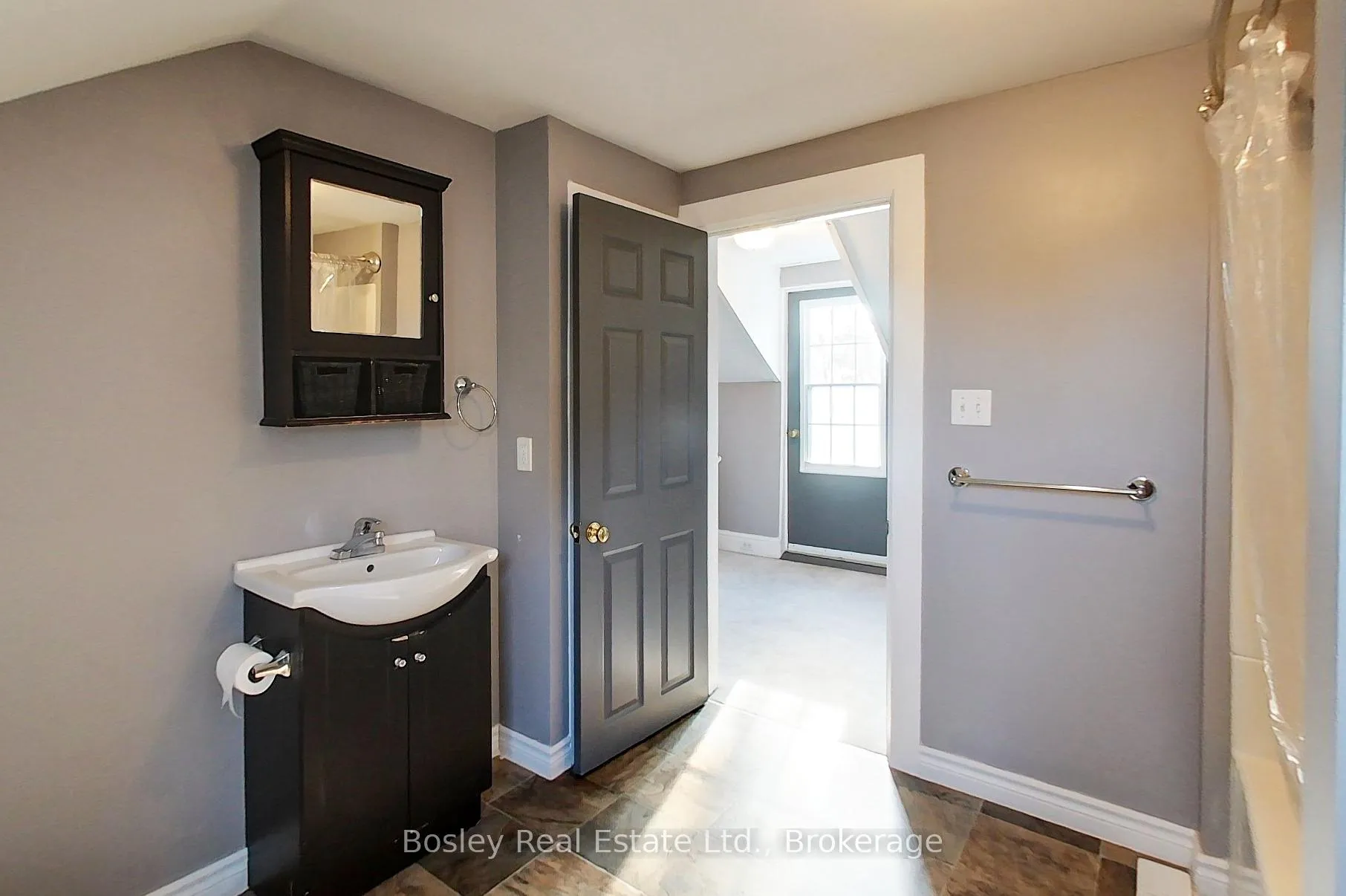 Photo 24 of 164 Union Street, Meaford — HOMEH