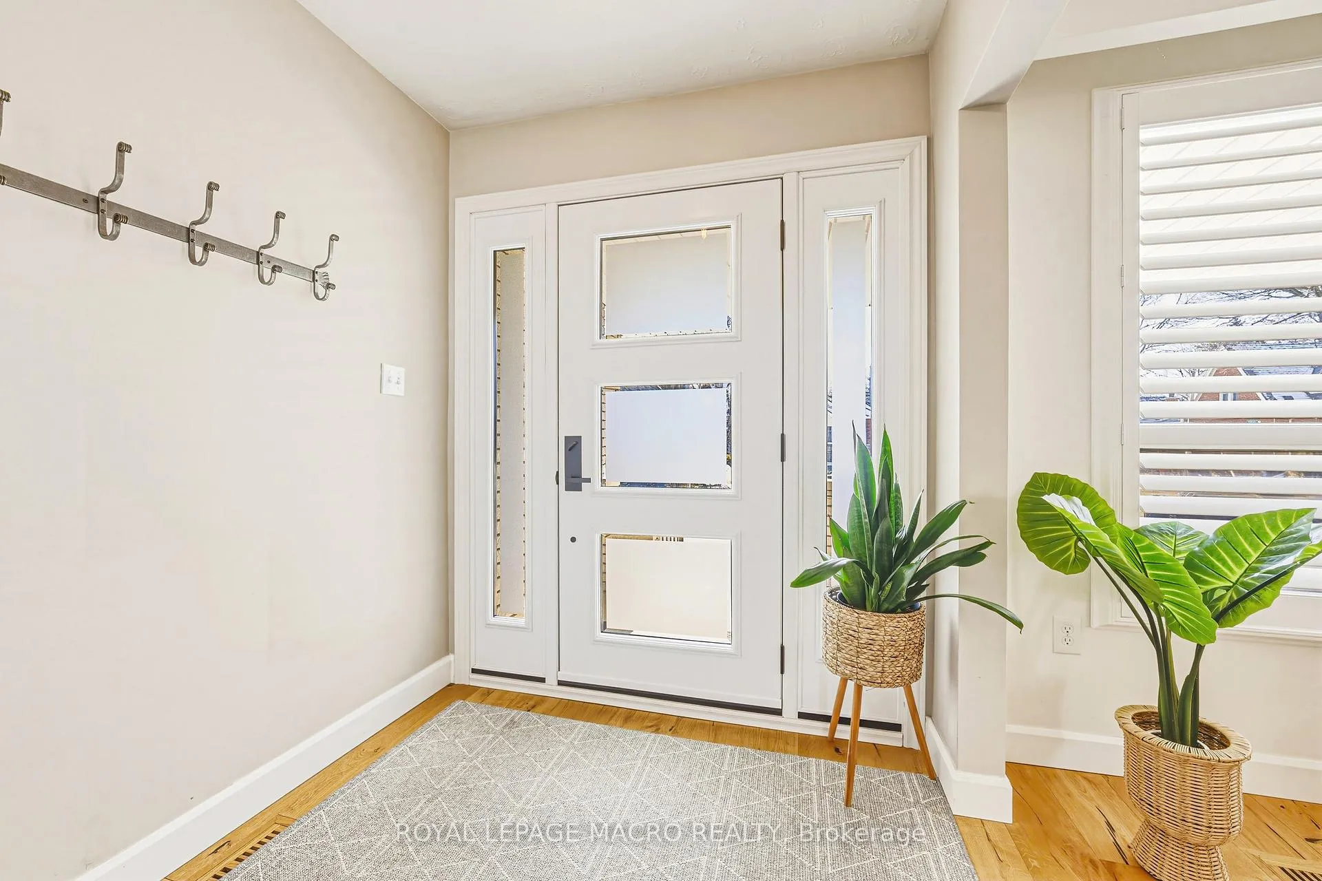 Photo 4 of 103 Empress Avenue, Hamilton, Centremount — HOMEH
