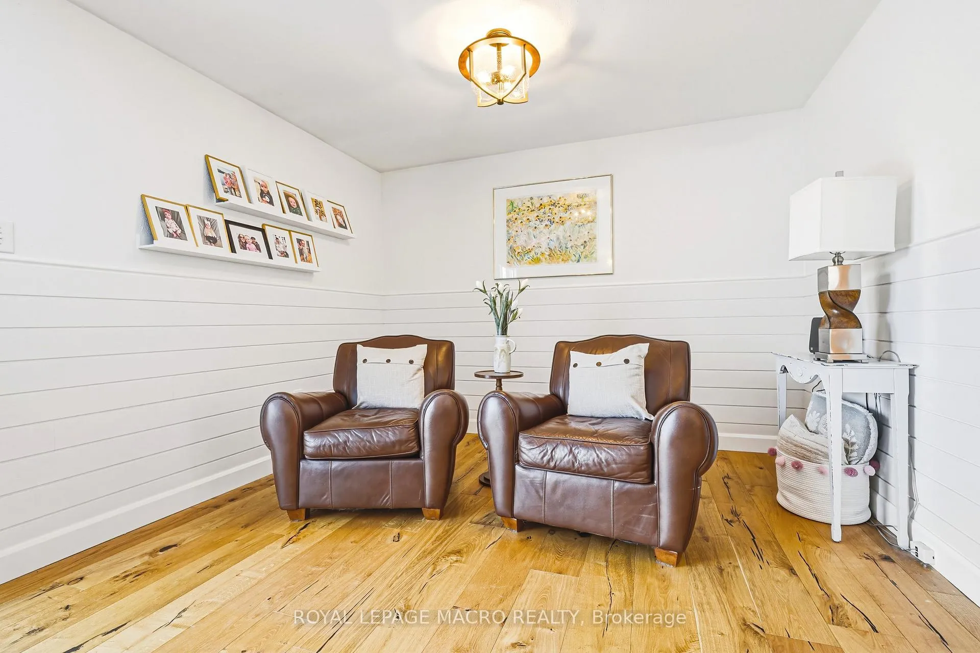 Photo 27 of 103 Empress Avenue, Hamilton, Centremount — HOMEH