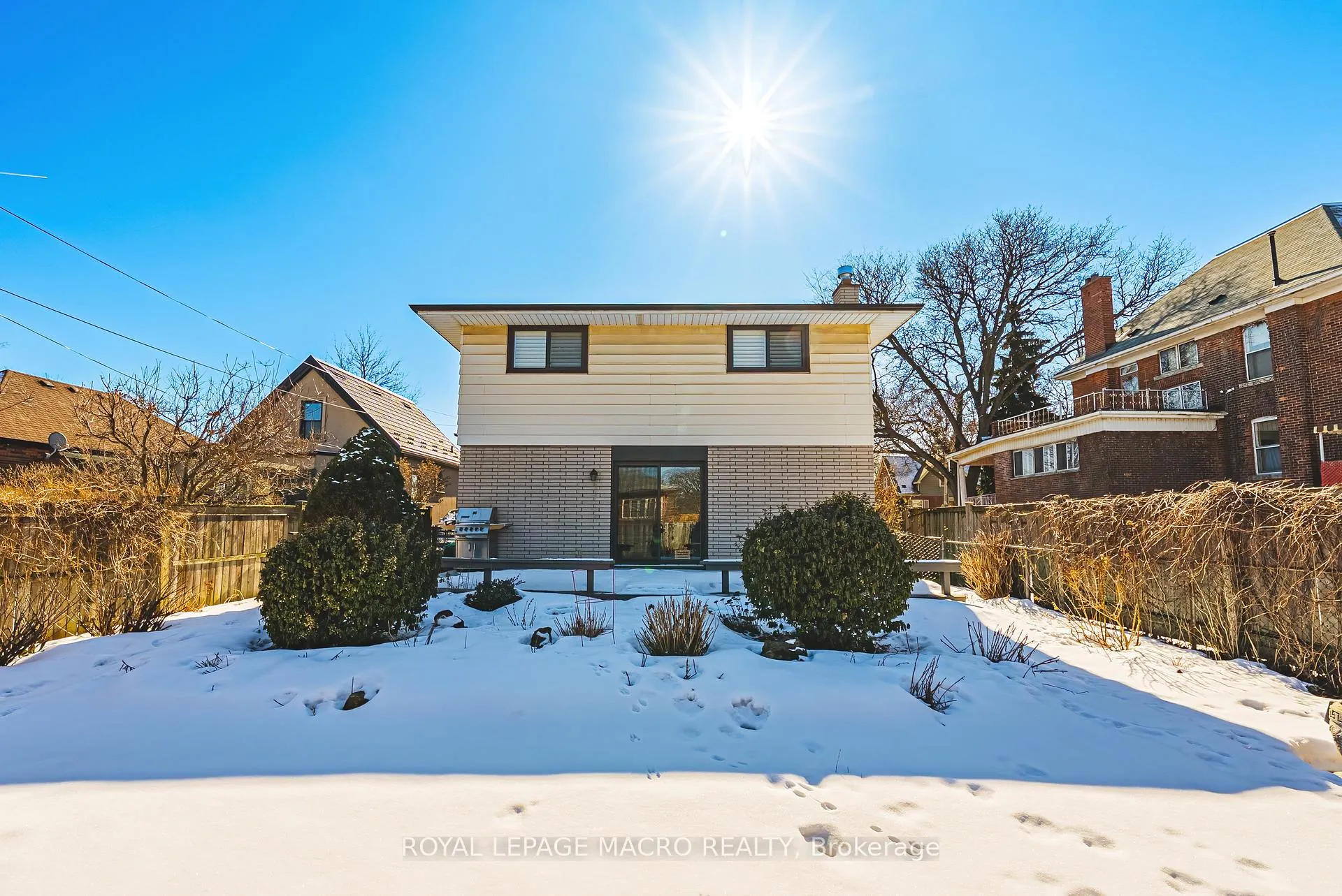 Photo 34 of 103 Empress Avenue, Hamilton, Centremount — HOMEH