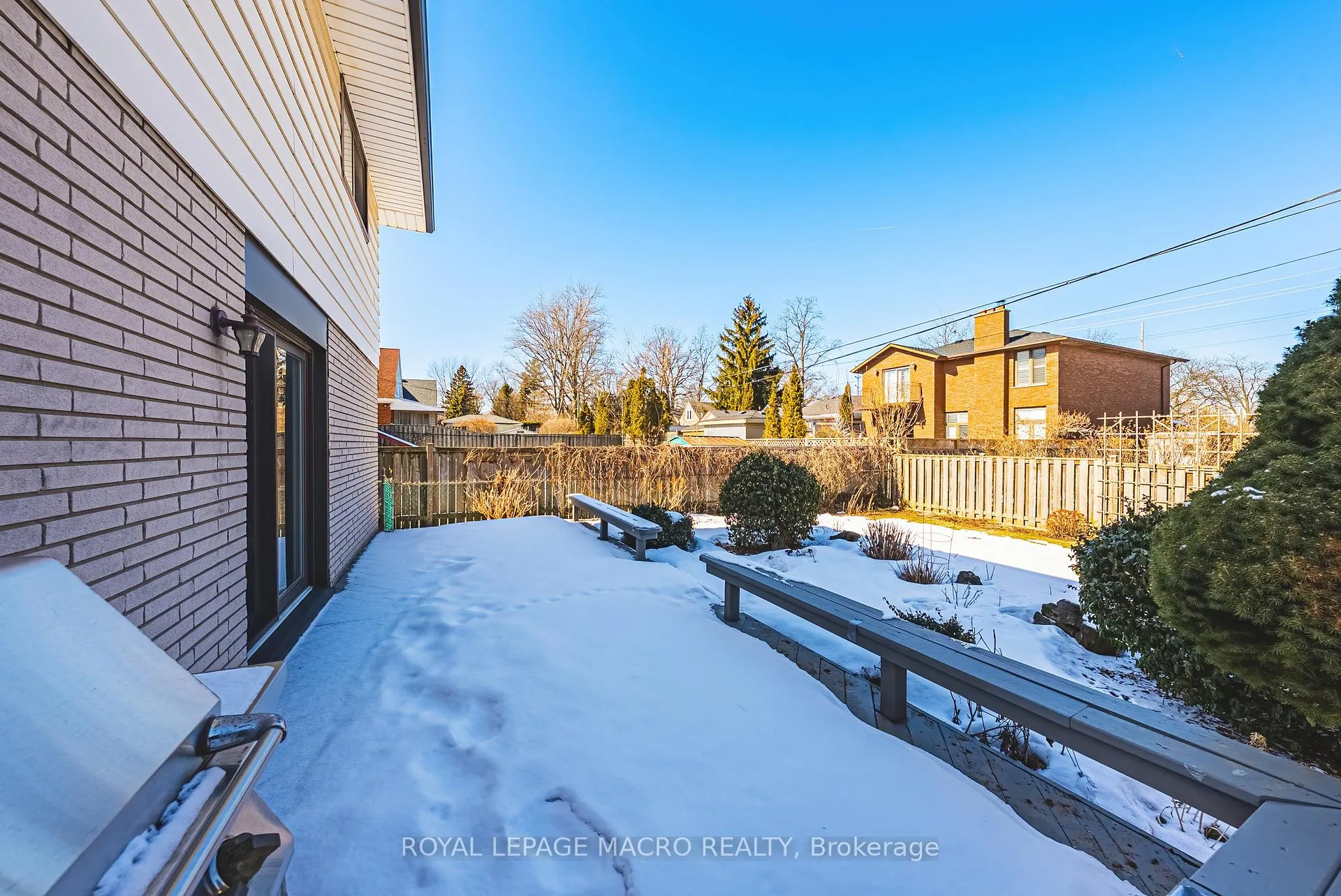 Photo 35 of 103 Empress Avenue, Hamilton, Centremount — HOMEH