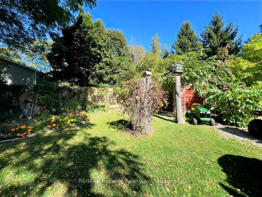 Photo 7 of 12 Sarnia Street, Bluewater, Bayfield — HOMEH