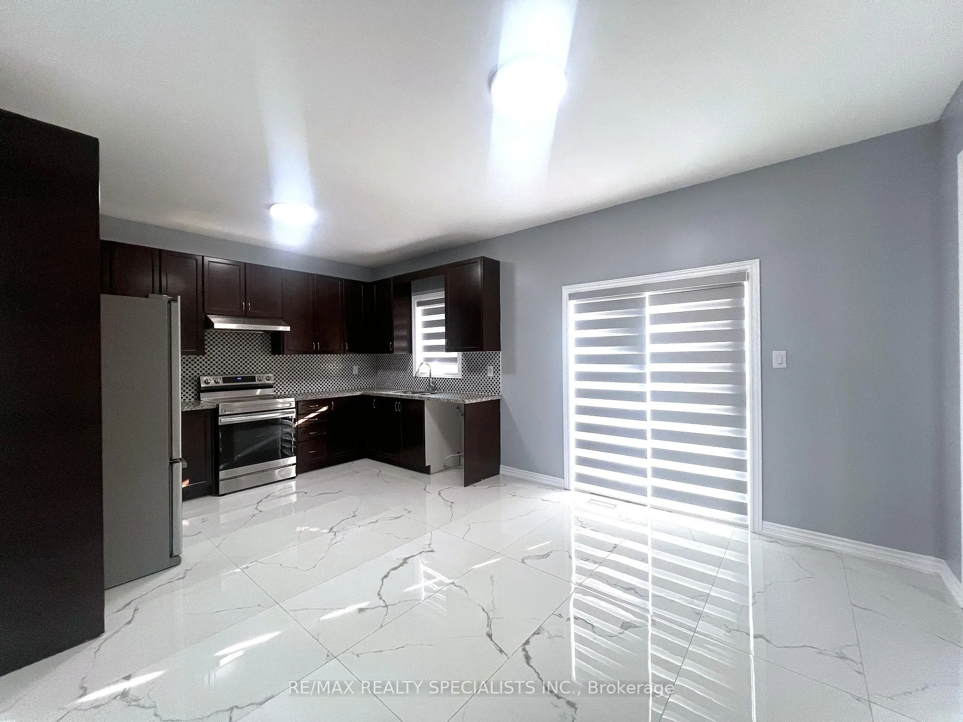 Photo 11 of Unit Upper L, 4 Freedom Oaks Trail, Brampton, Bram East — HOMEH