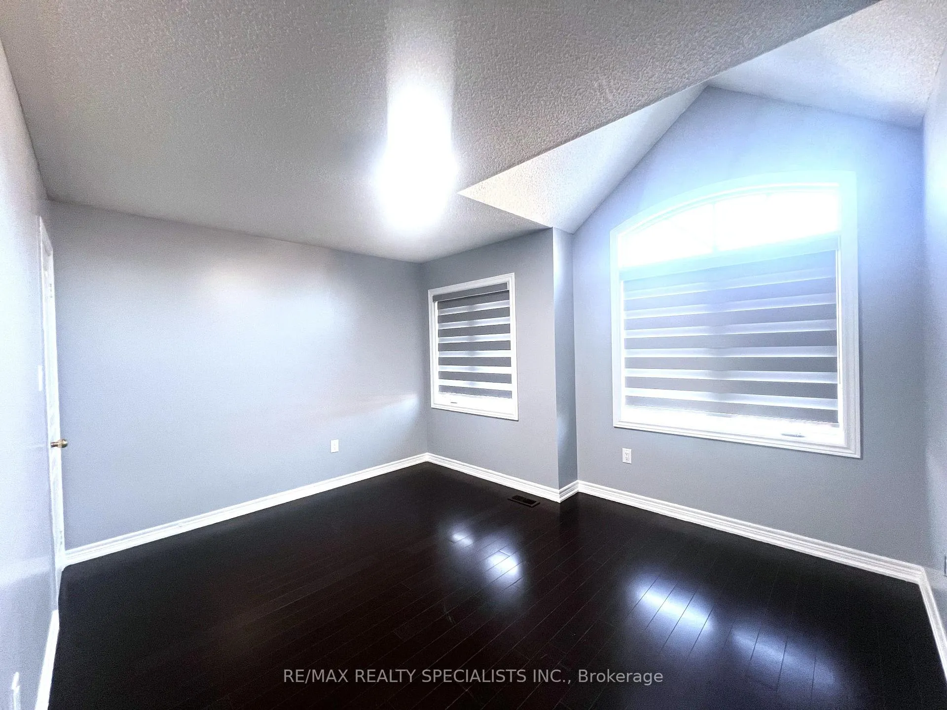 Photo 39 of Unit Upper L, 4 Freedom Oaks Trail, Brampton, Bram East — HOMEH