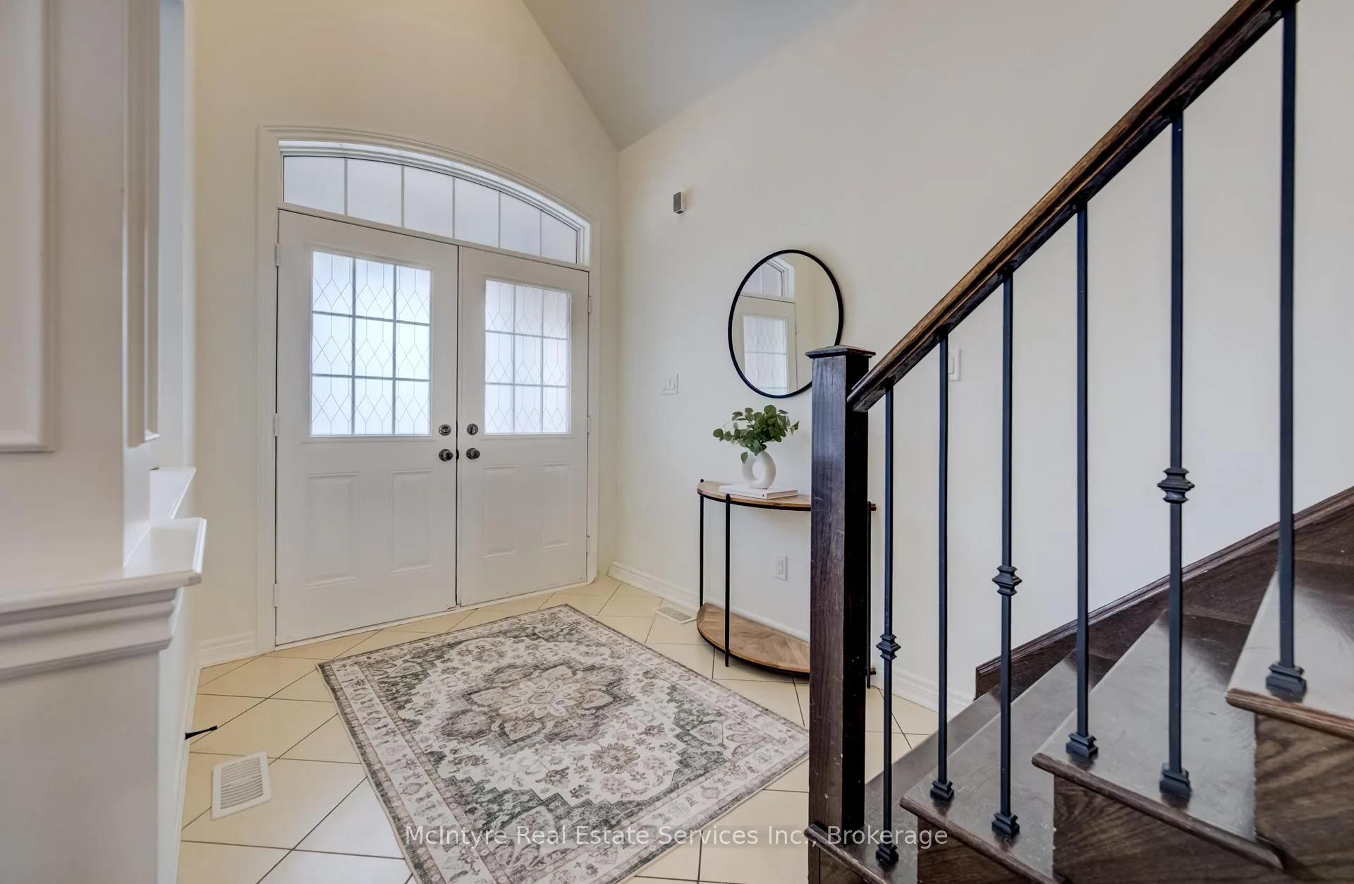 Photo 3 of 50 Naperton Drive, Brampton, Sandringham-Wellington — HOMEH
