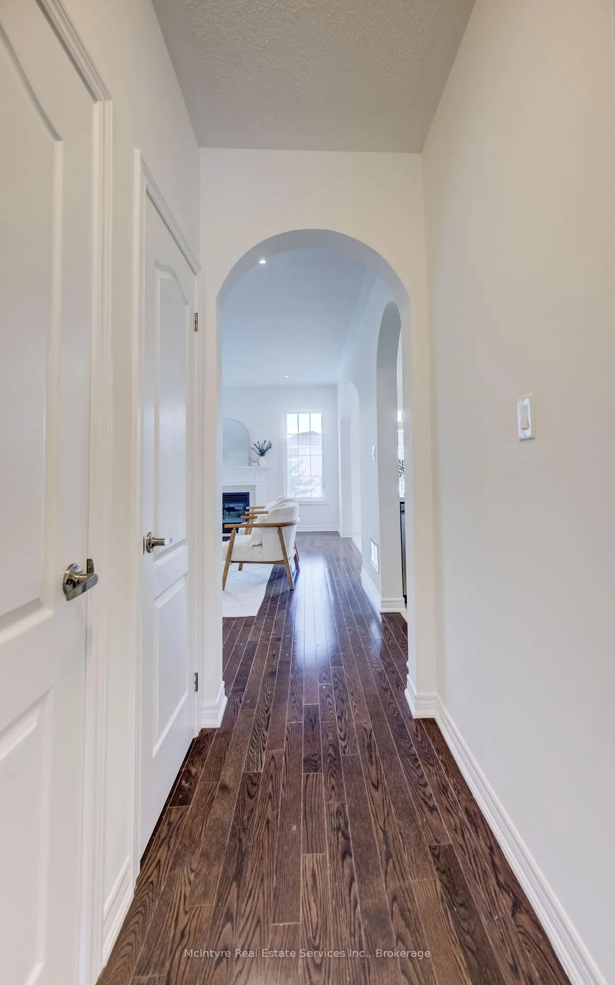 Photo 9 of 50 Naperton Drive, Brampton, Sandringham-Wellington — HOMEH