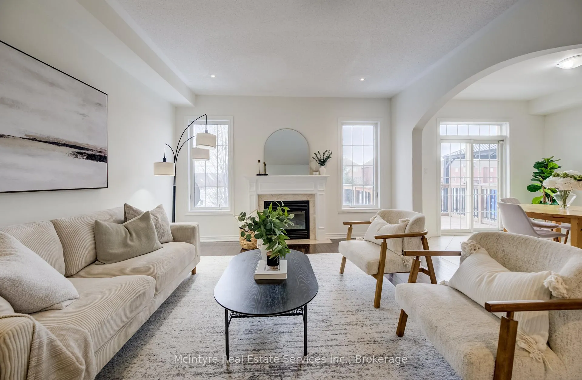 Photo 11 of 50 Naperton Drive, Brampton, Sandringham-Wellington — HOMEH