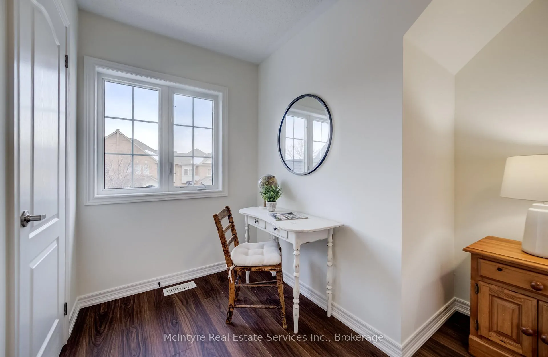 Photo 28 of 50 Naperton Drive, Brampton, Sandringham-Wellington — HOMEH