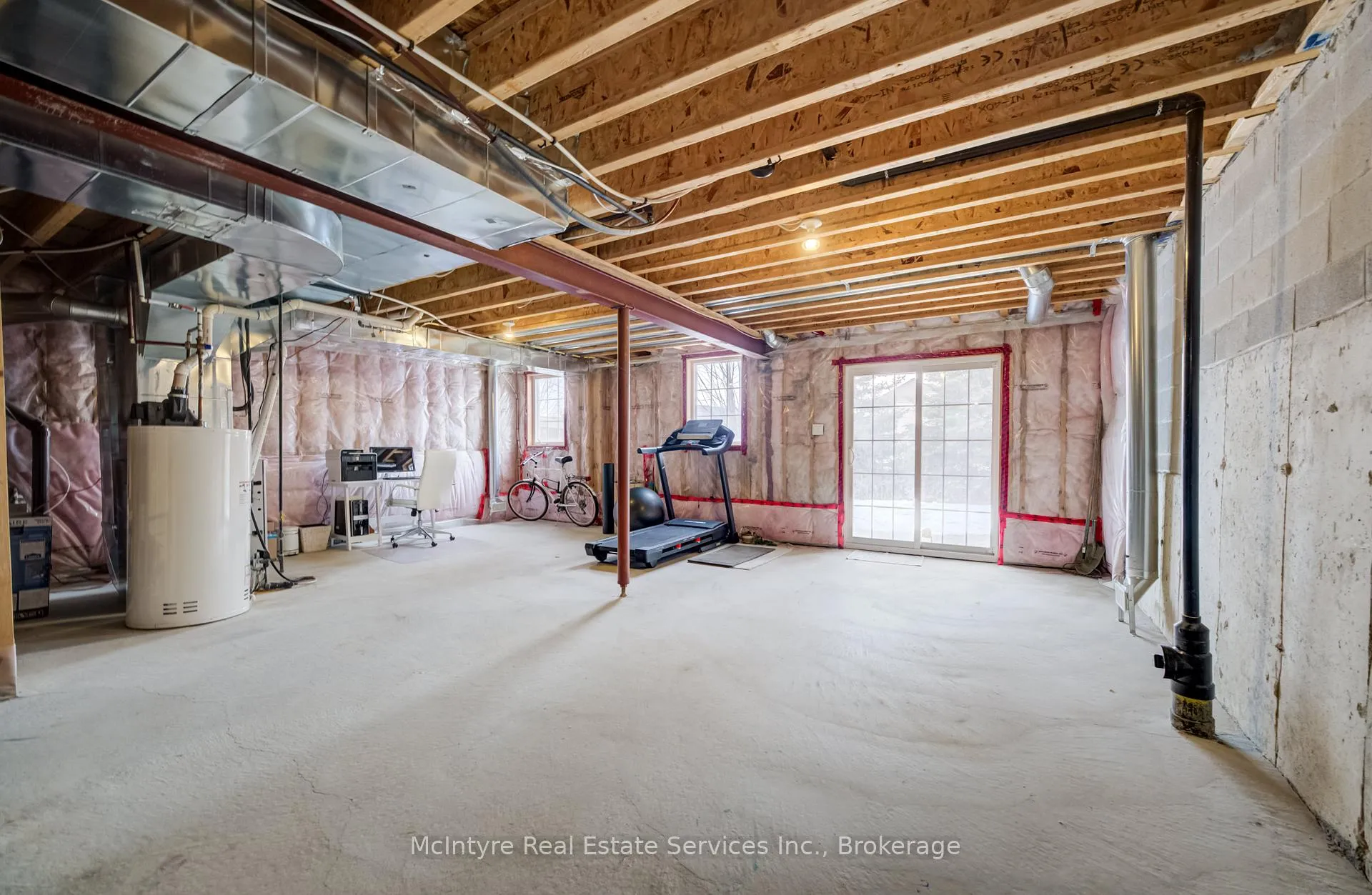 Photo 32 of 50 Naperton Drive, Brampton, Sandringham-Wellington — HOMEH