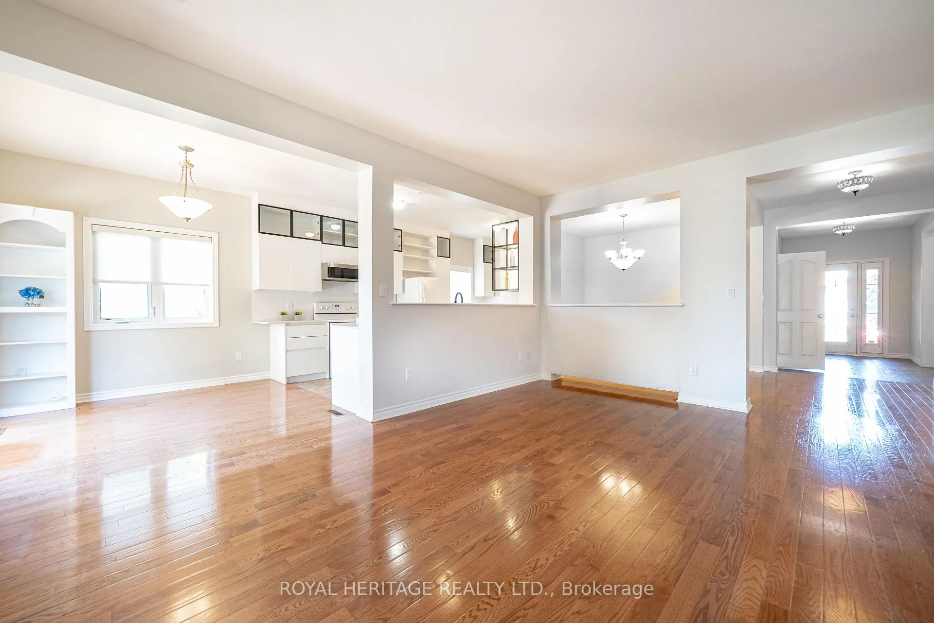 Photo 13 of 58 Elmdale Drive, Prince Edward County, Wellington Ward — HOMEH