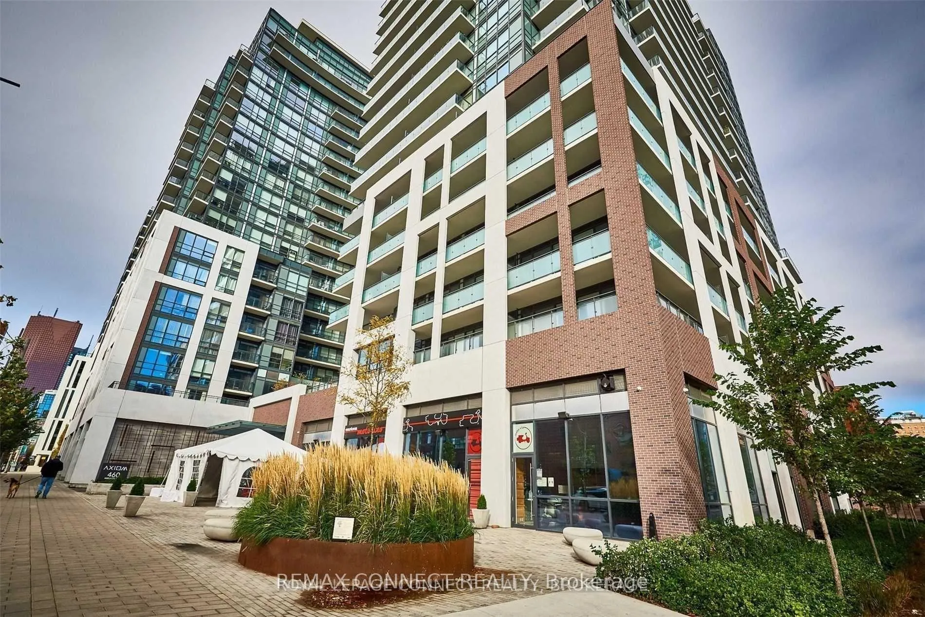 Photo 17 of Unit 819, 460 Adelaide Street E, Toronto, Moss Park — HOMEH