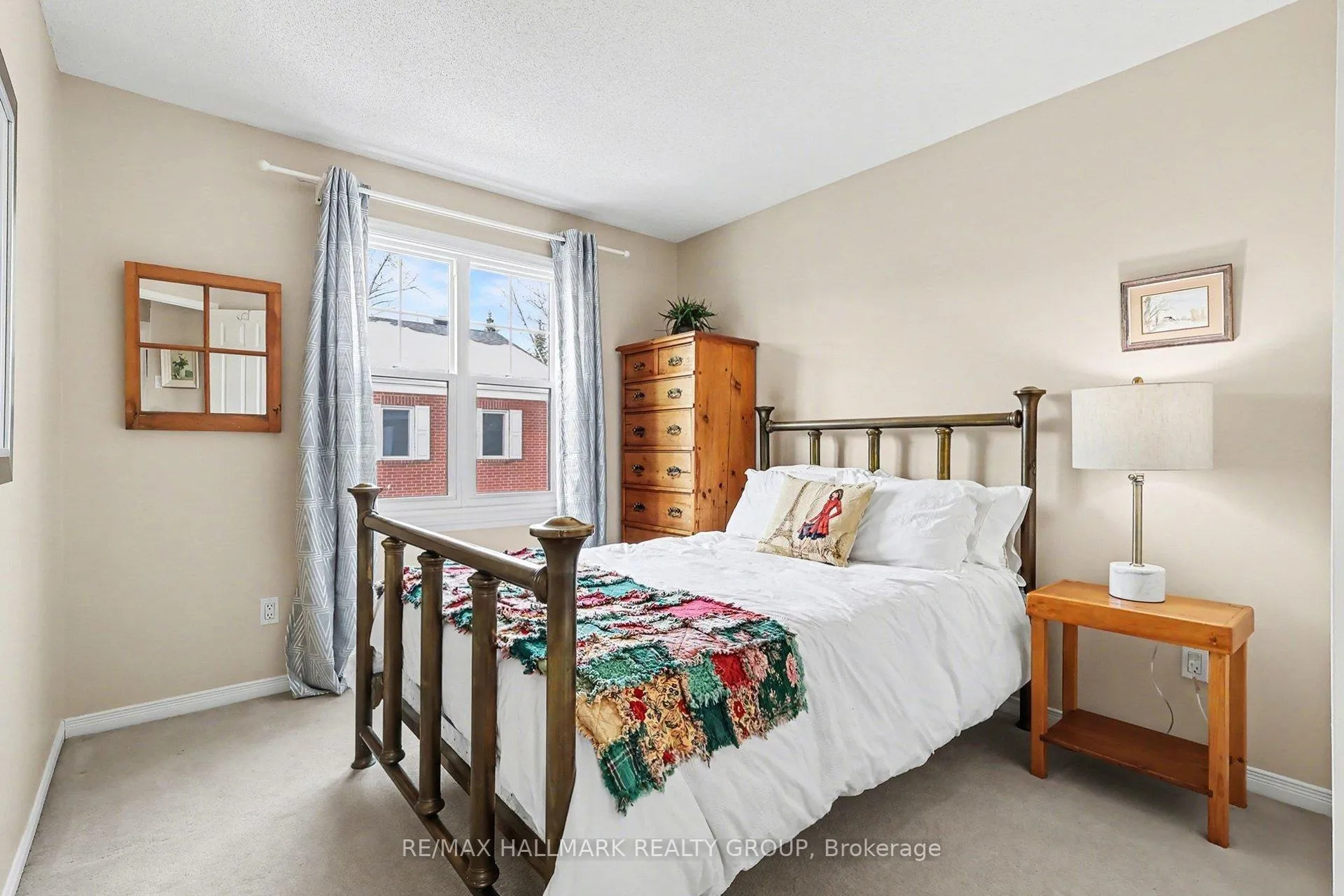 Photo 16 of 78 Jardin Private, Ottawa, Manor Park — HOMEH