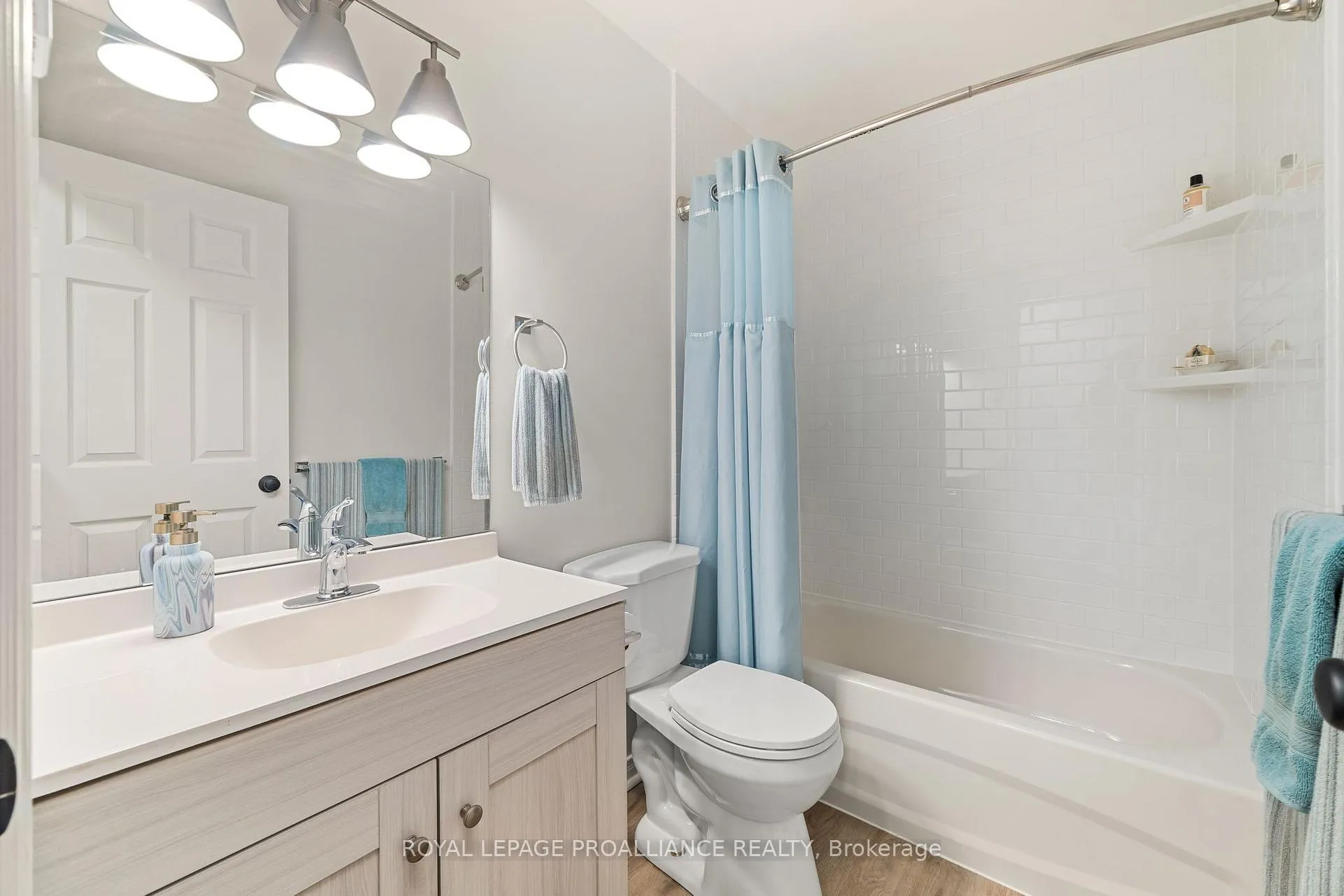 Photo 18 of Unit 12, 179 Herchimer Avenue, Belleville, Belleville Ward — HOMEH