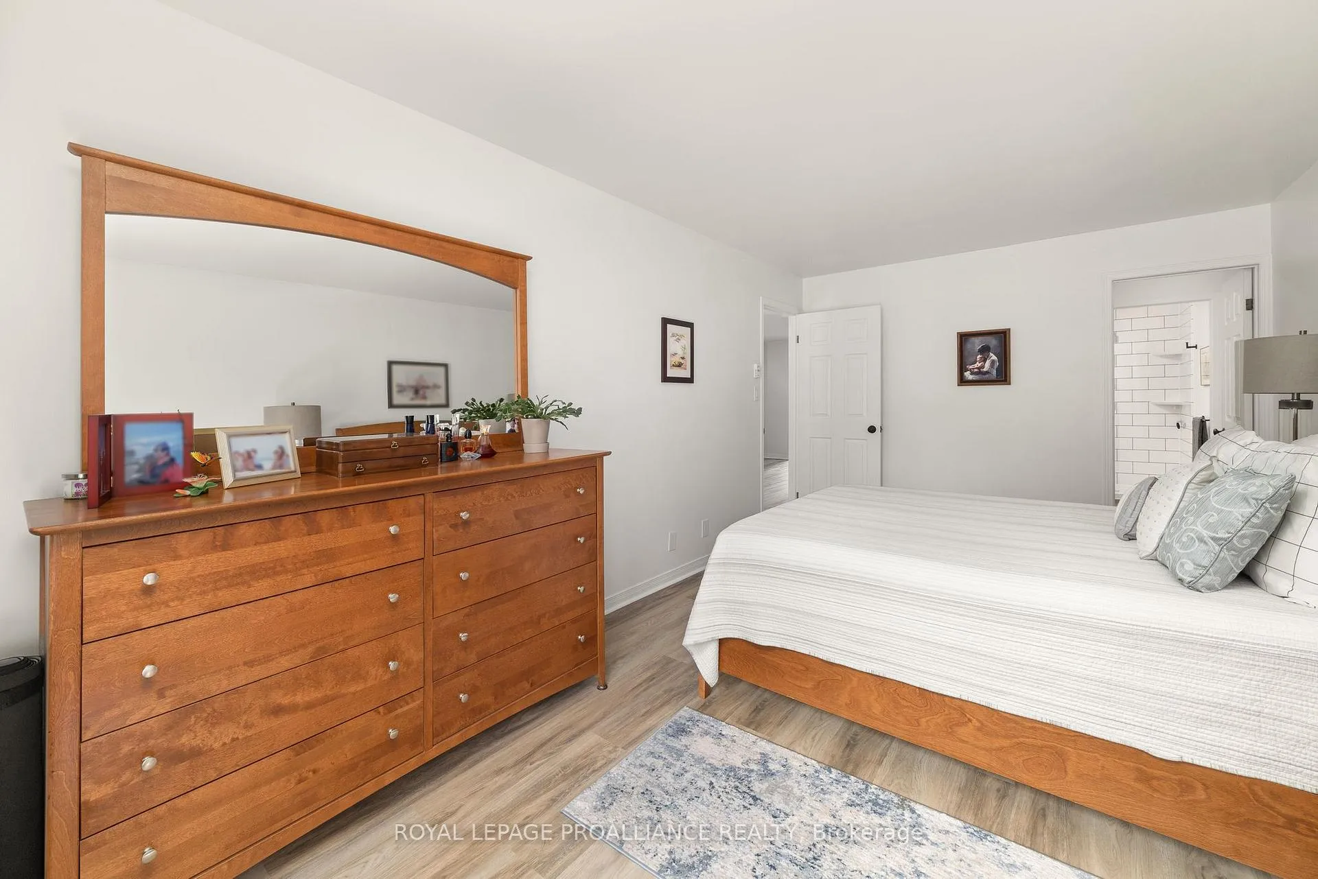 Photo 23 of Unit 12, 179 Herchimer Avenue, Belleville, Belleville Ward — HOMEH