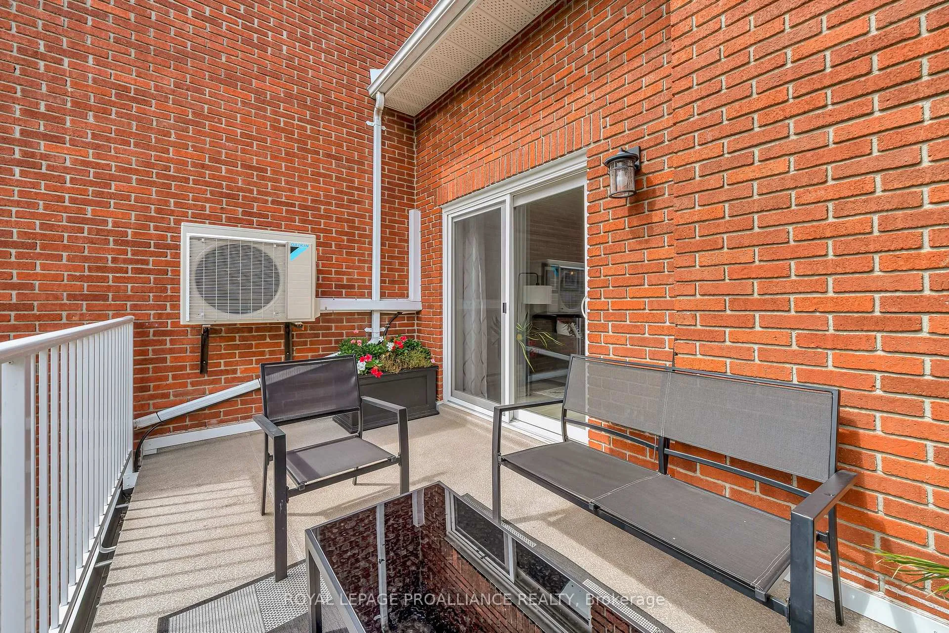 Photo 27 of Unit 12, 179 Herchimer Avenue, Belleville, Belleville Ward — HOMEH
