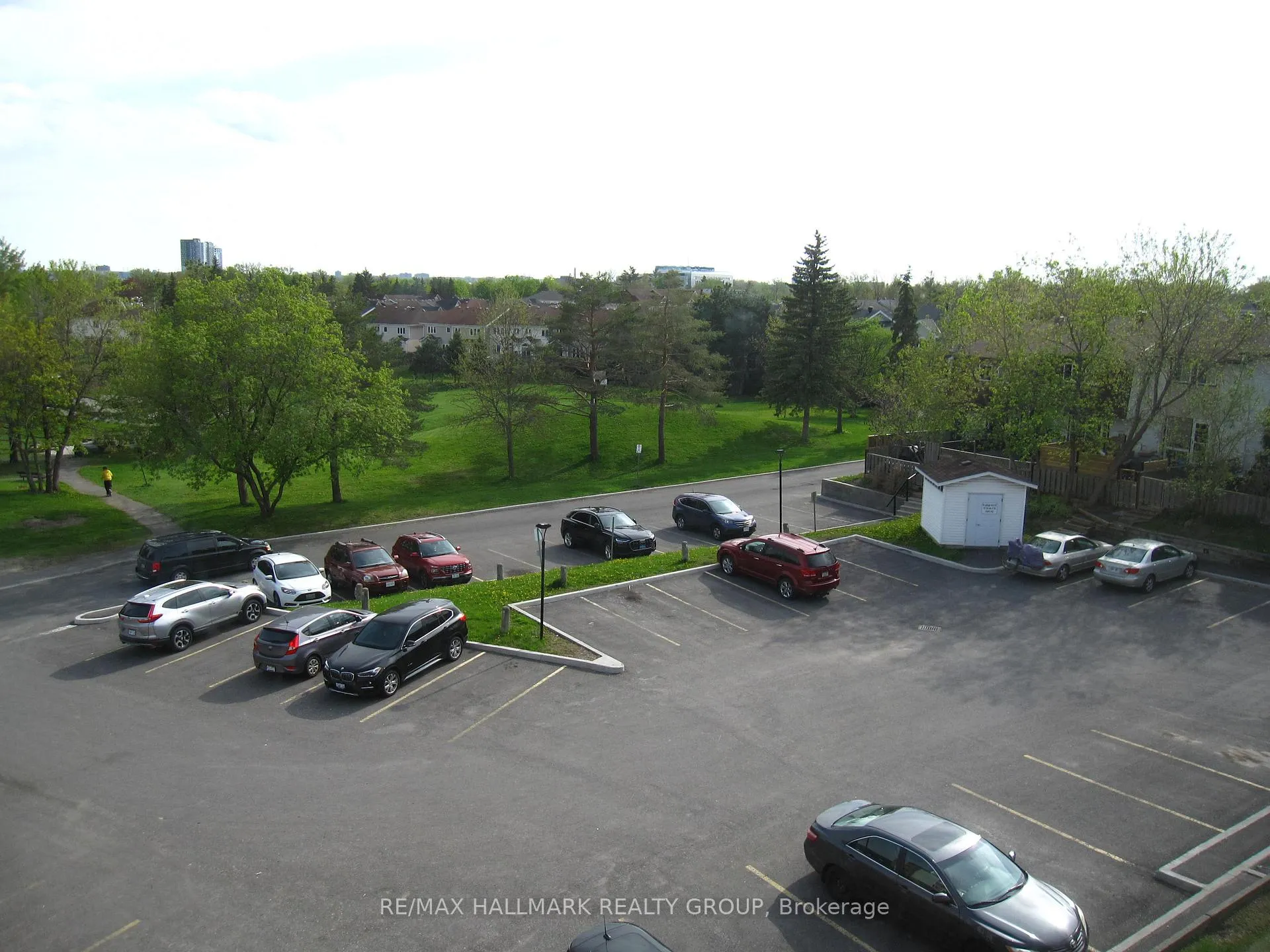 Photo 12 of Unit 12, 898 Elmsmere Road, Ottawa, Beacon Hill South — HOMEH