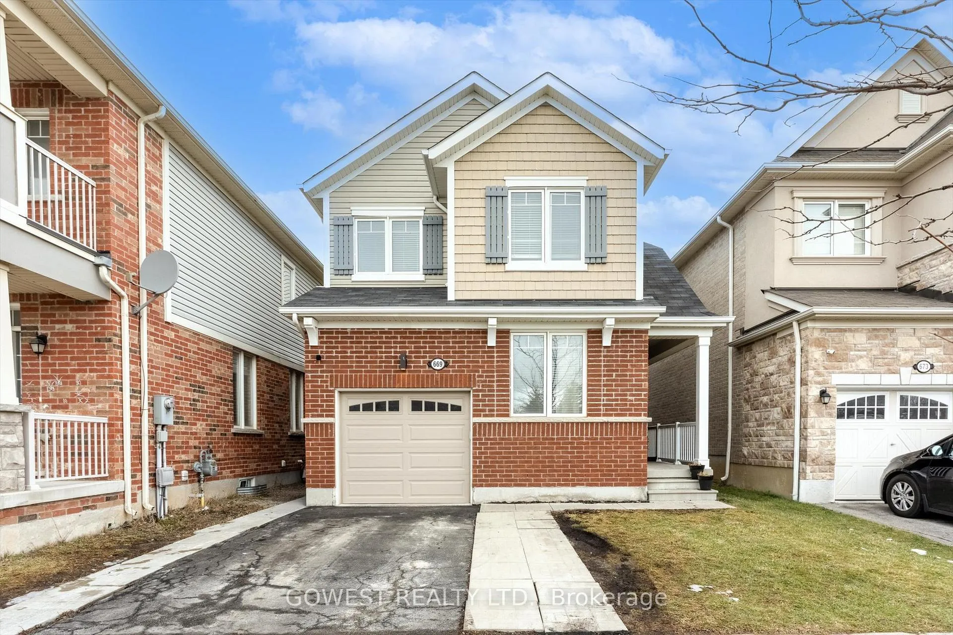 Photo 1 of 669 Gibson Crescent, Milton, Coates — HOMEH