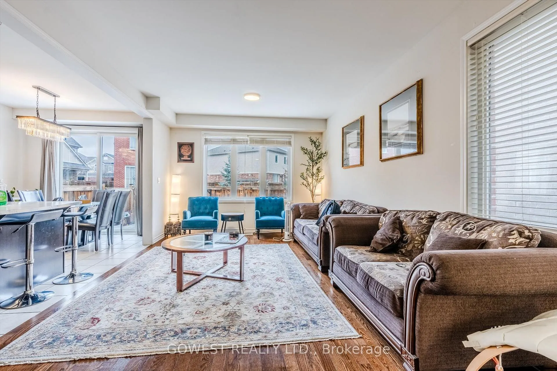 Photo 14 of 669 Gibson Crescent, Milton, Coates — HOMEH