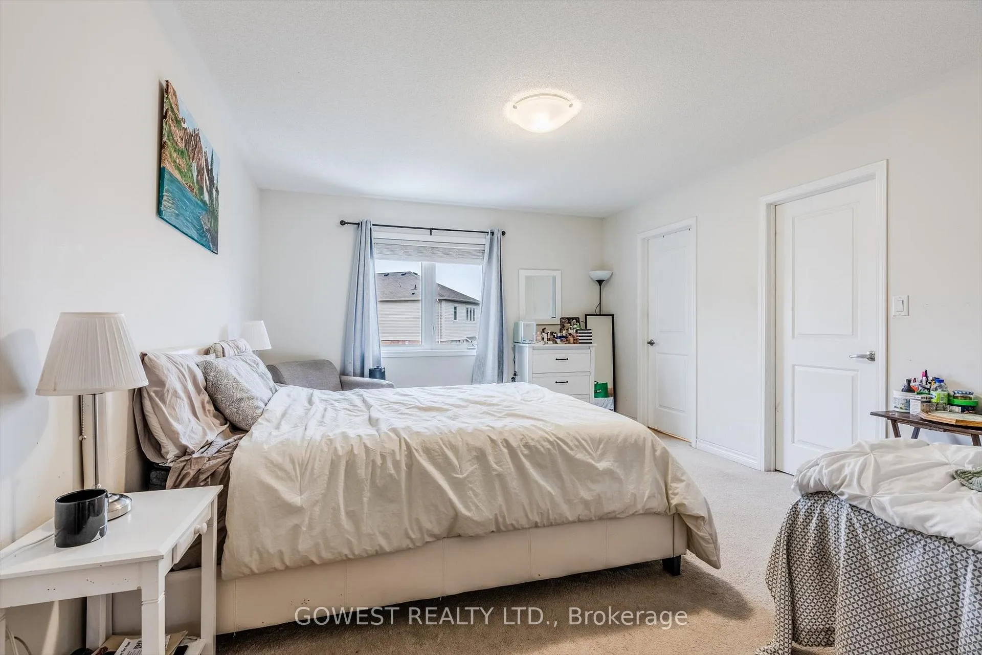Photo 20 of 669 Gibson Crescent, Milton, Coates — HOMEH