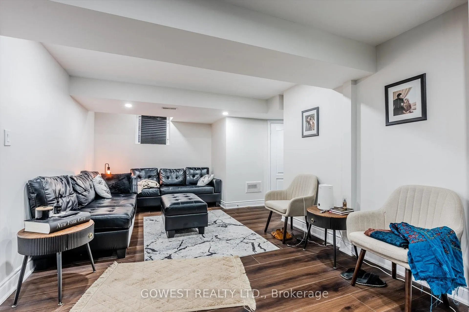Photo 30 of 669 Gibson Crescent, Milton, Coates — HOMEH