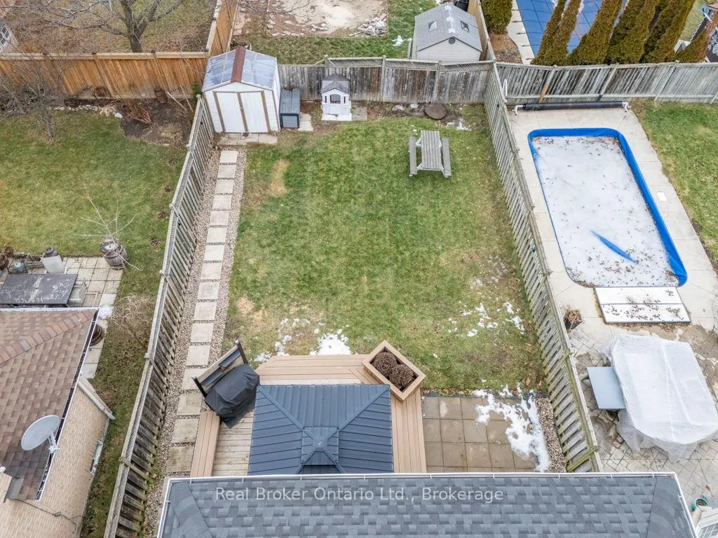 Photo 44 of 31 Four Winds Drive, Whitby, Port Whitby — HOMEH