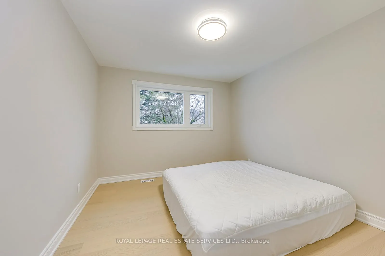 Photo 19 of 2420 Raymore Drive, Burlington, Brant — HOMEH