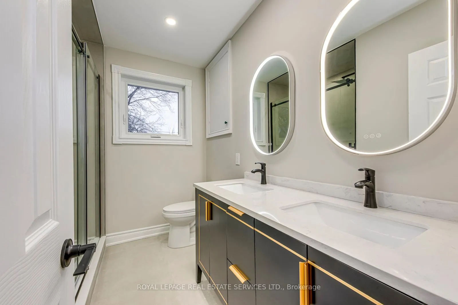 Photo 25 of 2420 Raymore Drive, Burlington, Brant — HOMEH