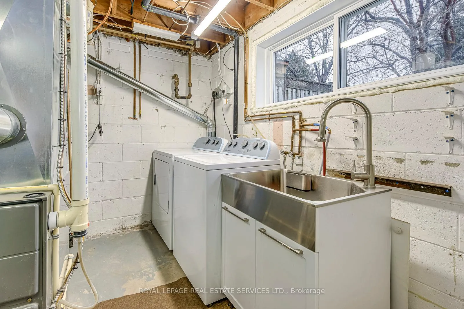 Photo 35 of 2420 Raymore Drive, Burlington, Brant — HOMEH